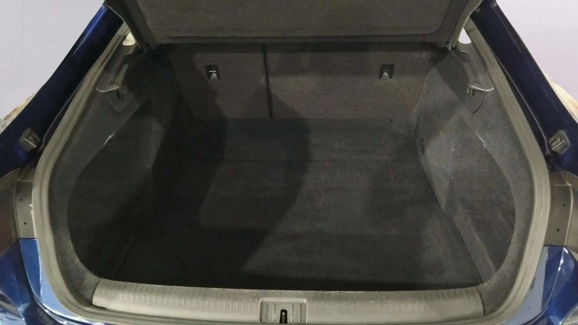 Volkswagen Arteon 2.0 TDI - foto 18