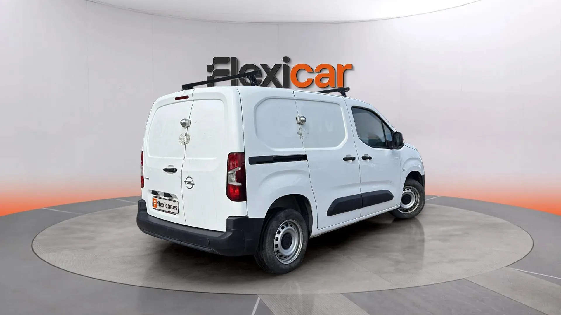 Opel Combo L Combo Furgon Diesel Combo Cargo 1.5TD L 650 Express 75 - foto 4