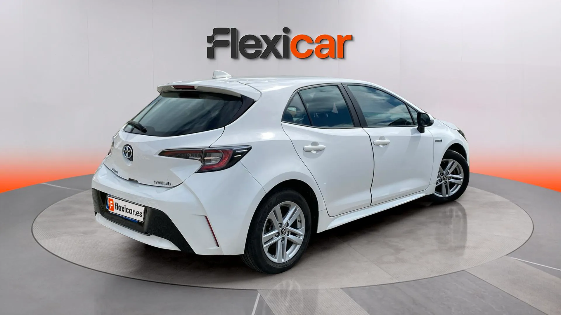 Toyota Corolla 1.8 125H Active Tech E-CVT - foto 5