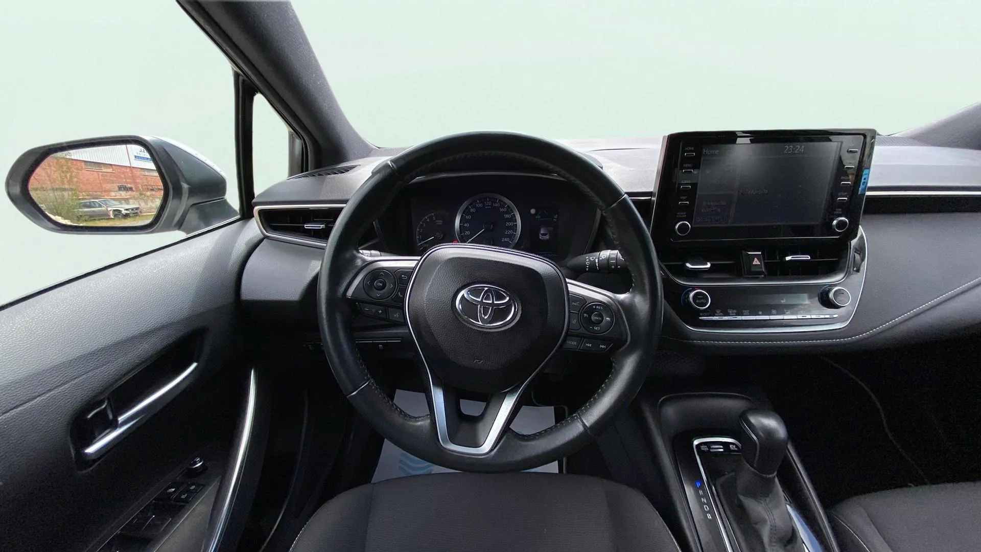 Toyota Corolla 1.8 125H Active Tech E-CVT - foto 12