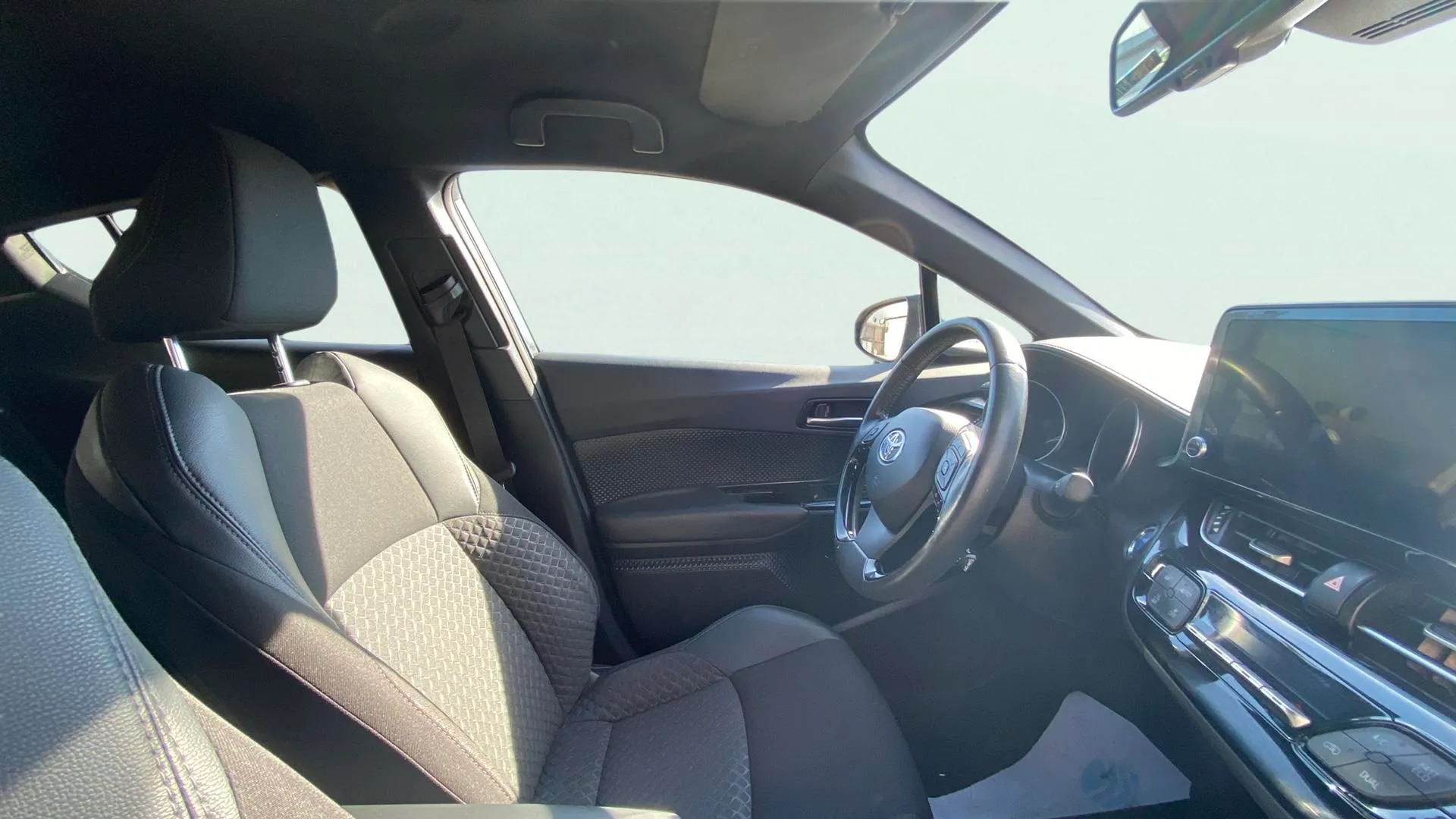 Toyota C-HR 1.8 125H Active - foto 13