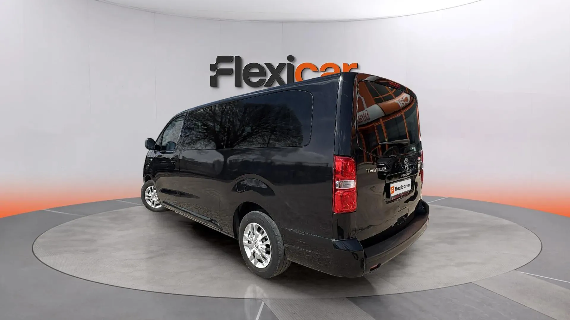 Peugeot Traveller Business 1.5 BlueHDi (120) Long - foto 6