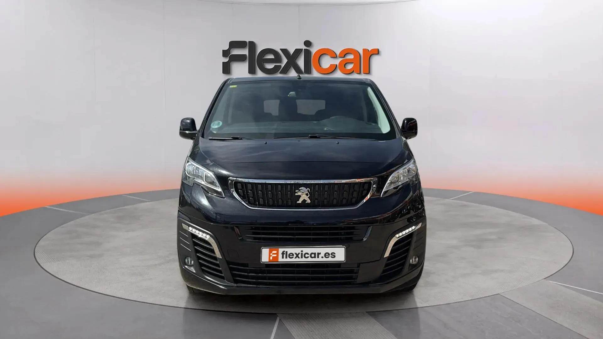 Peugeot Traveller Business 1.5 BlueHDi (120) Long - foto 2