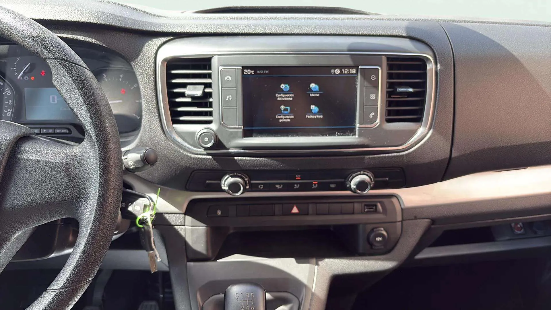 Peugeot Traveller Business 1.5 BlueHDi (120) Long - foto 16