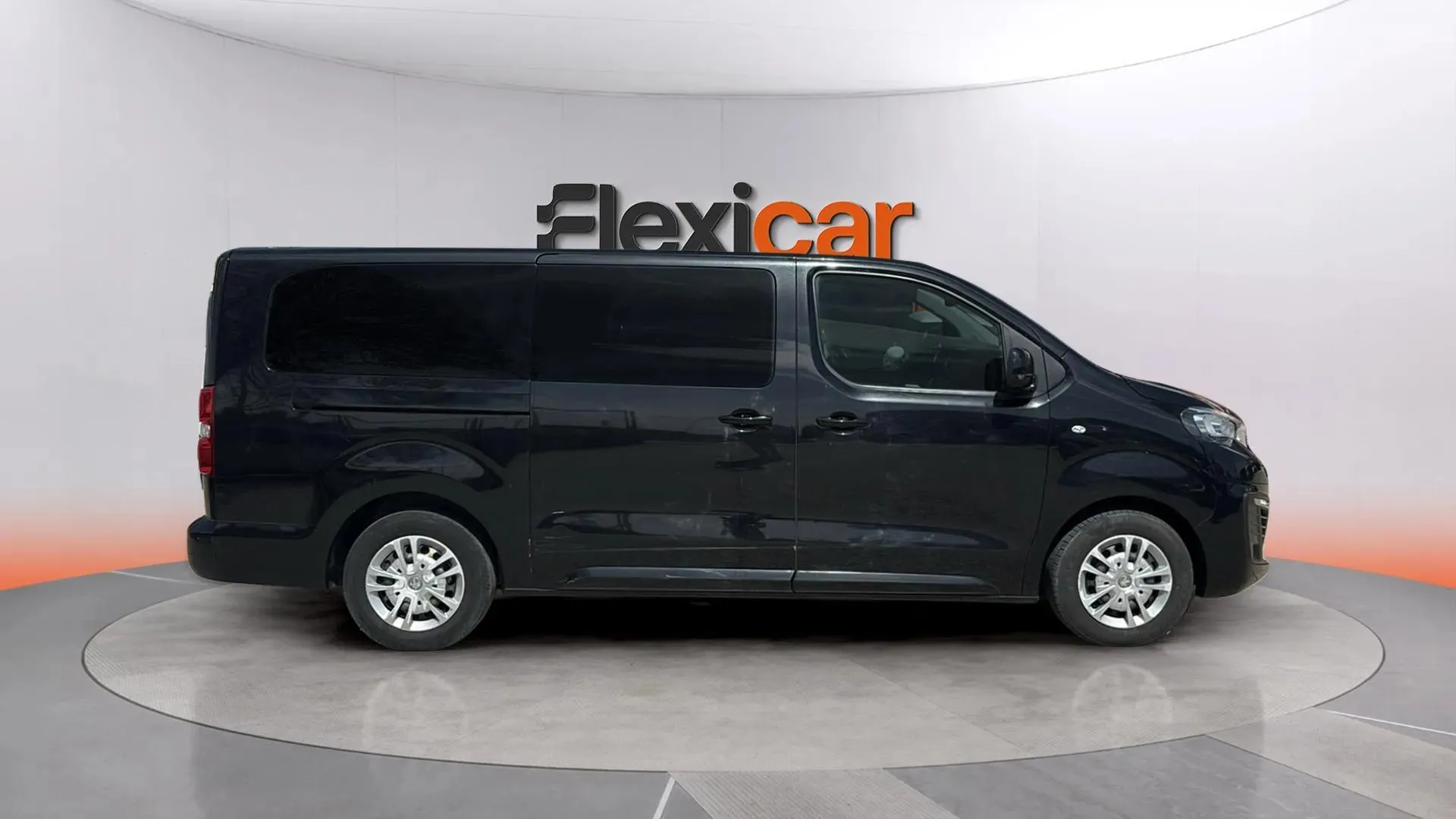 Peugeot Traveller Business 1.5 BlueHDi (120) Long - foto 7