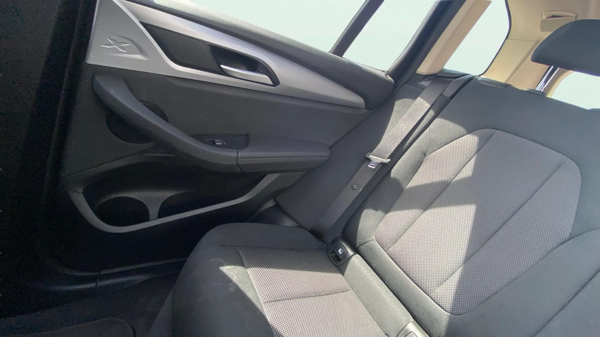 BMW X3 sDrive18d - foto 23