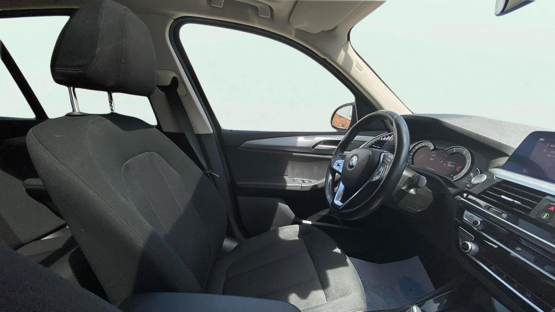 BMW X3 sDrive18d - foto 13