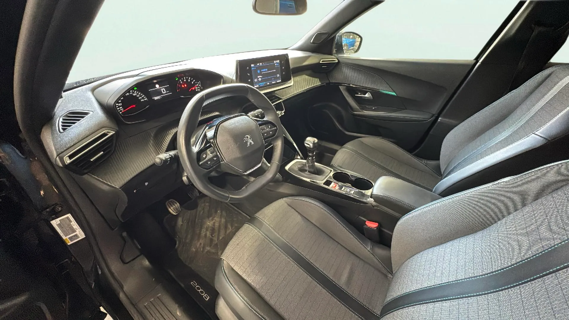 Peugeot 2008 Active Pack PureTech 100 - foto 11