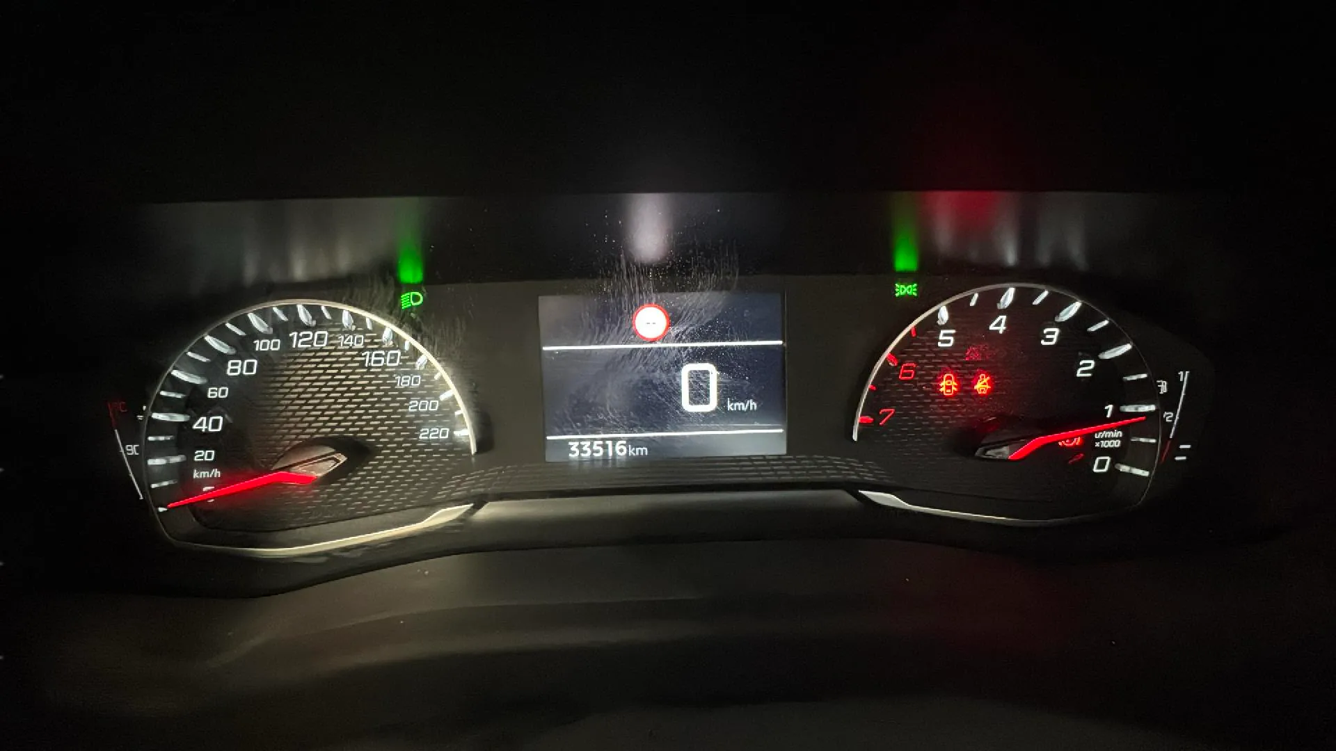 Peugeot 2008 Active Pack PureTech 100 - foto 15