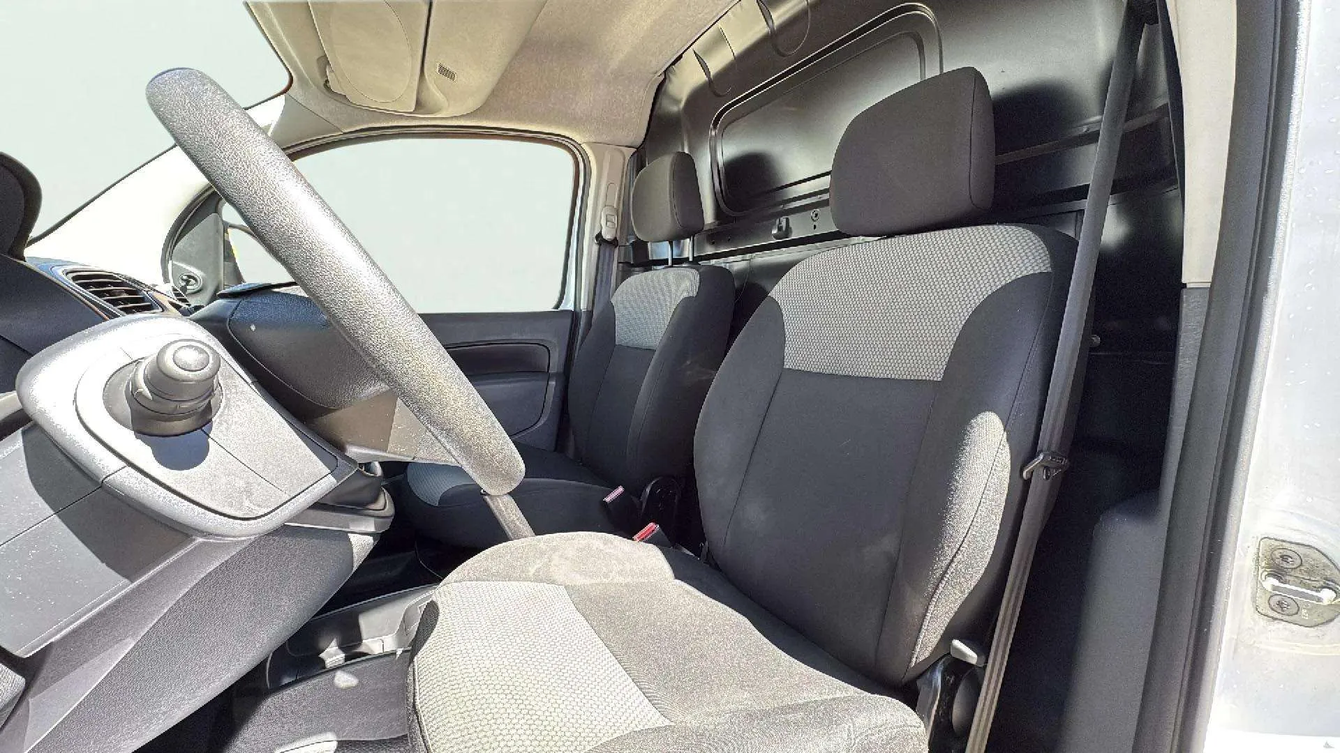 Renault Kangoo Furgón Diesel Kangoo Fg. 1.5Blue dCi Profesional - foto 9
