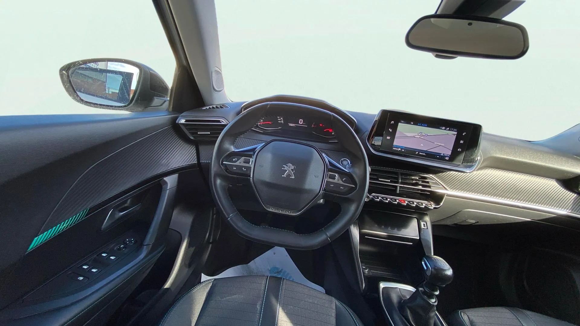 Peugeot 2008 Allure BlueHDi - foto 12