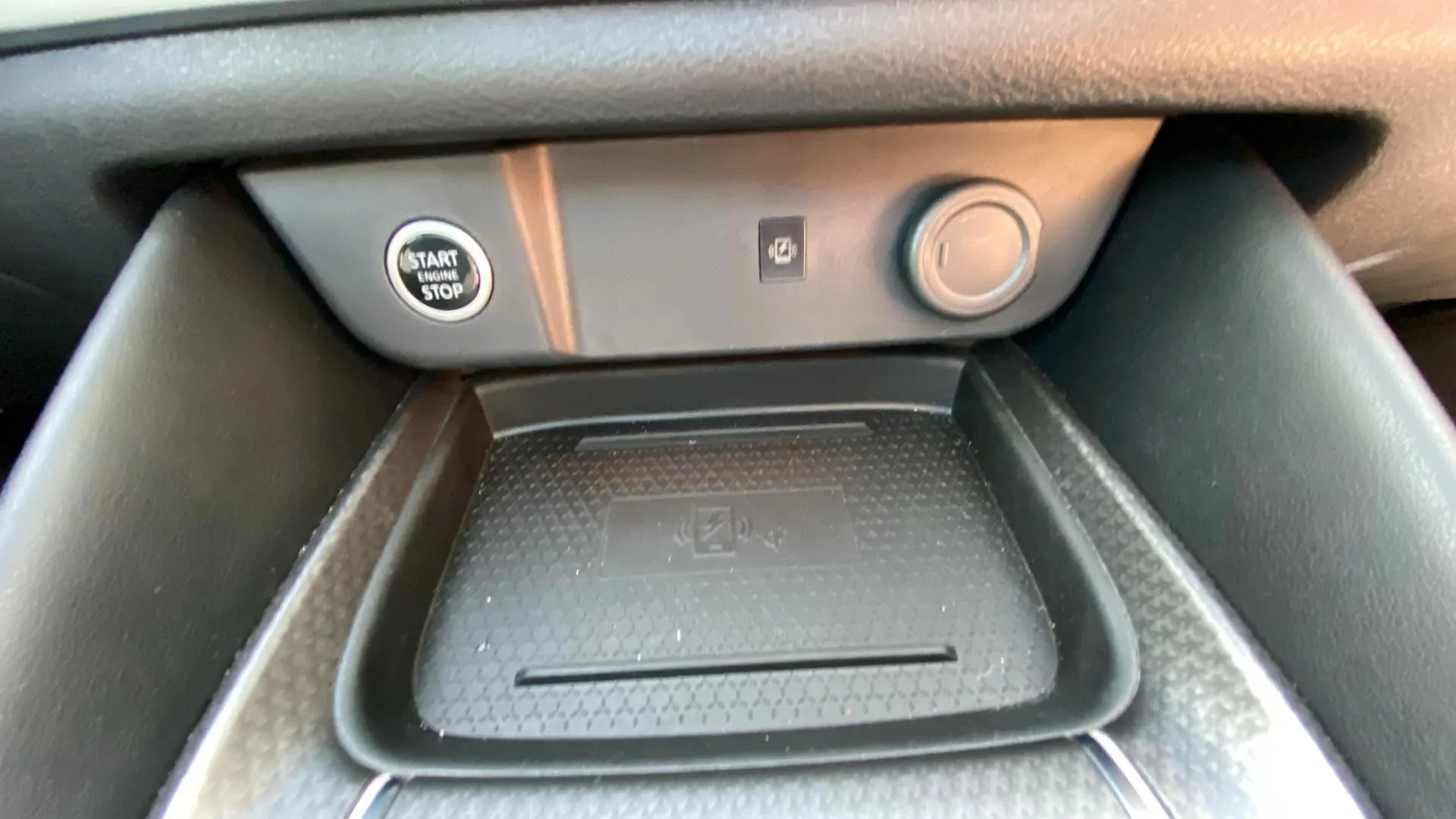 Nissan Qashqai DIG-T N-Connecta - foto 19