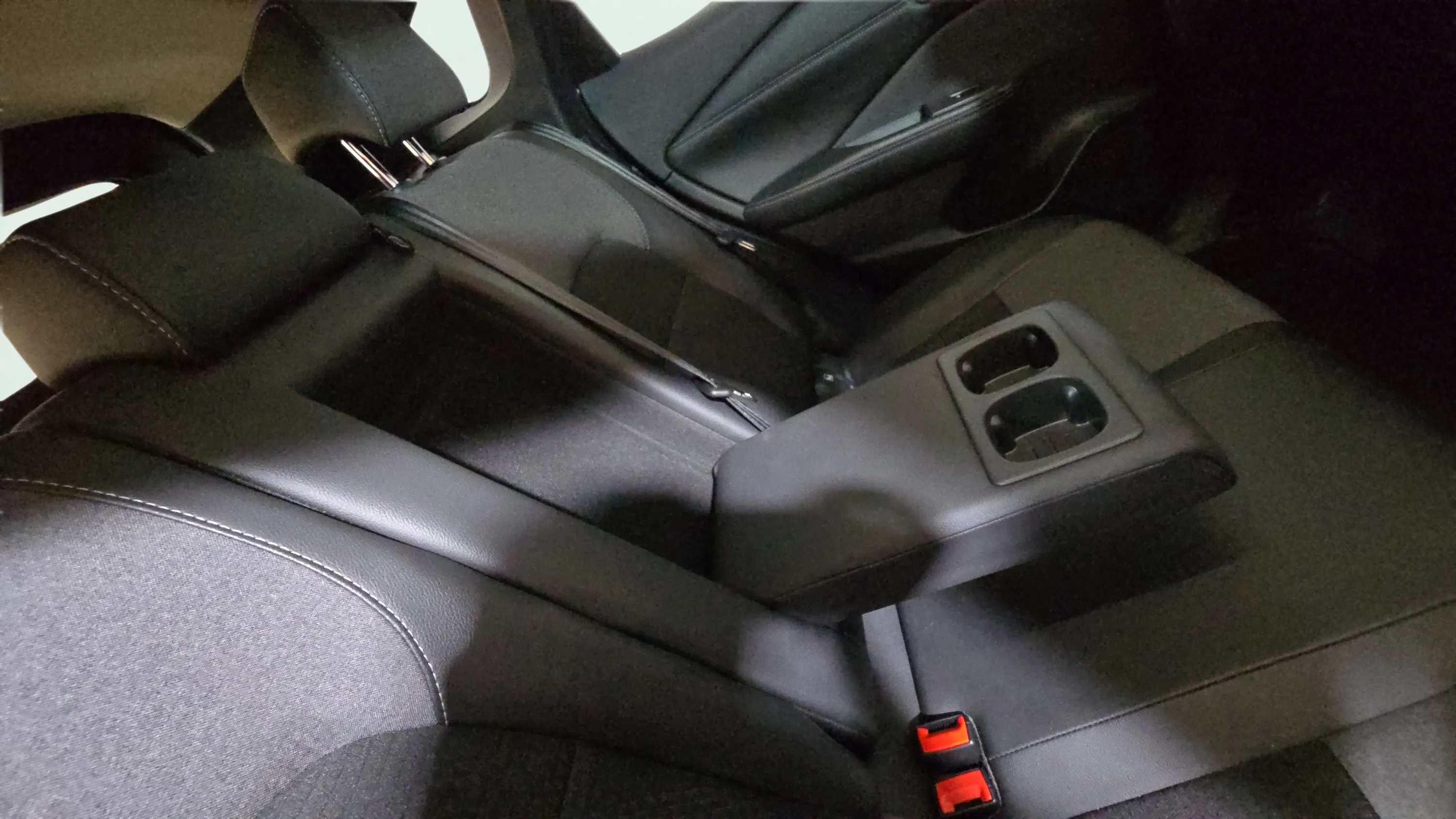 Nissan Qashqai DIG-T N-Connecta - foto 20