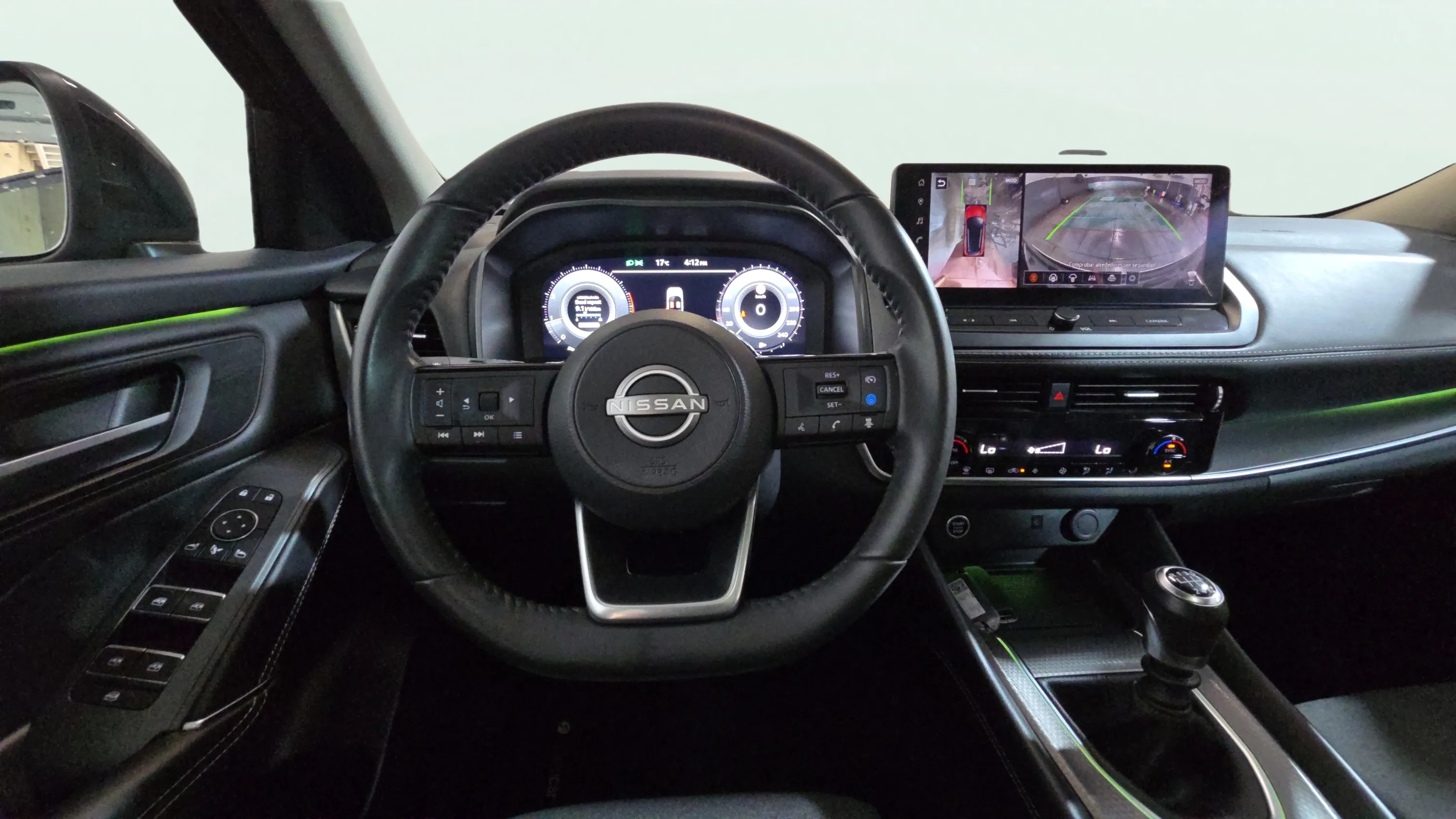 Nissan Qashqai DIG-T N-Connecta - foto 12