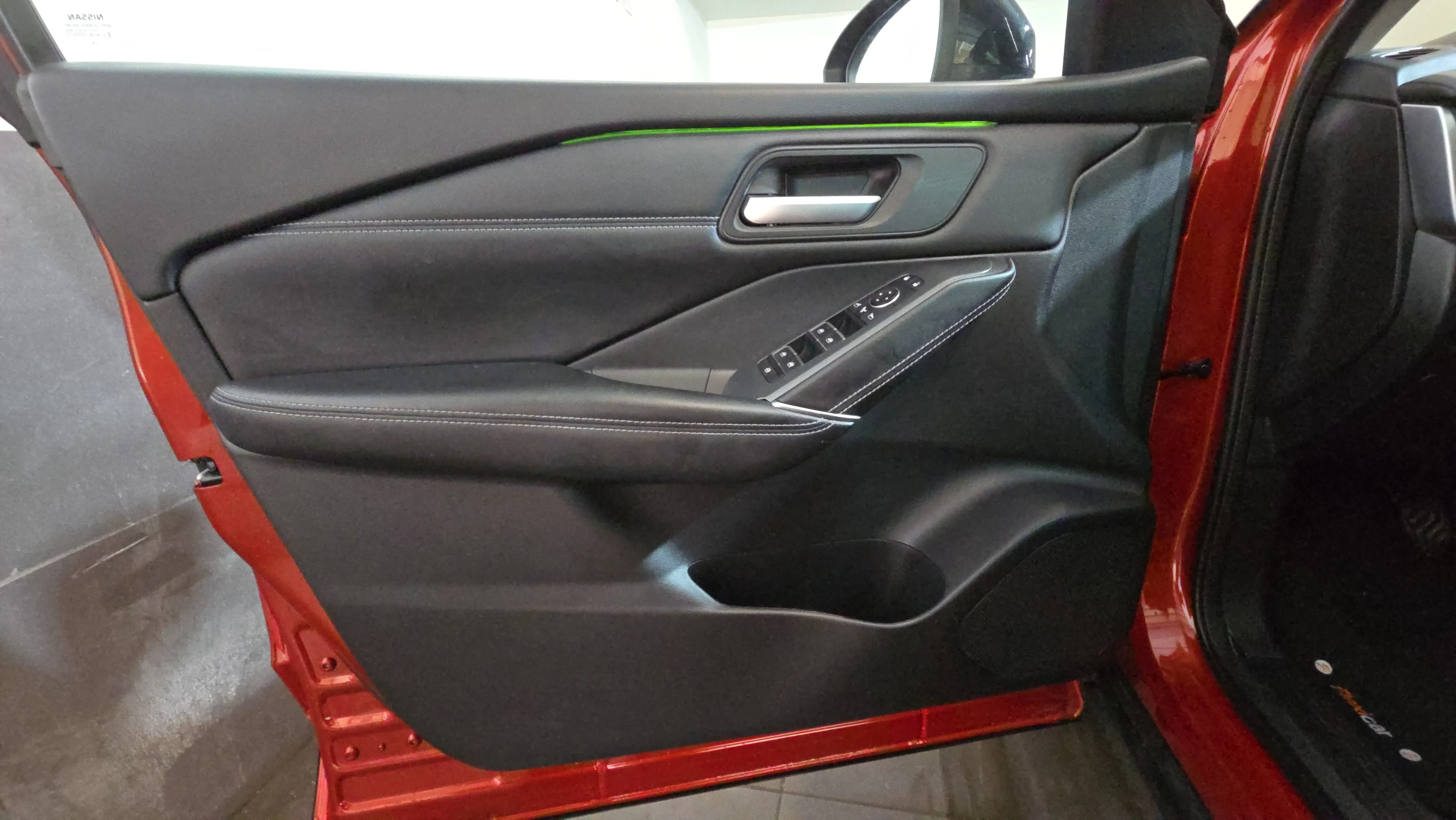 Nissan Qashqai DIG-T N-Connecta - foto 23