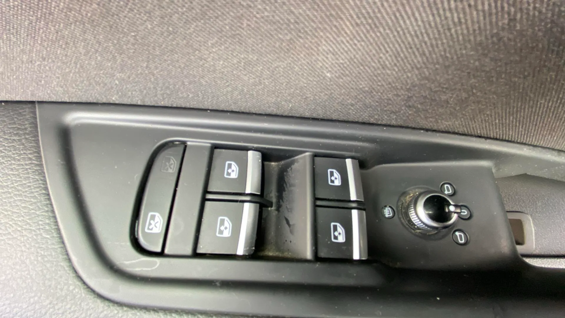 Audi A4 Avant Advanced 35 TDI S tronic - foto 21