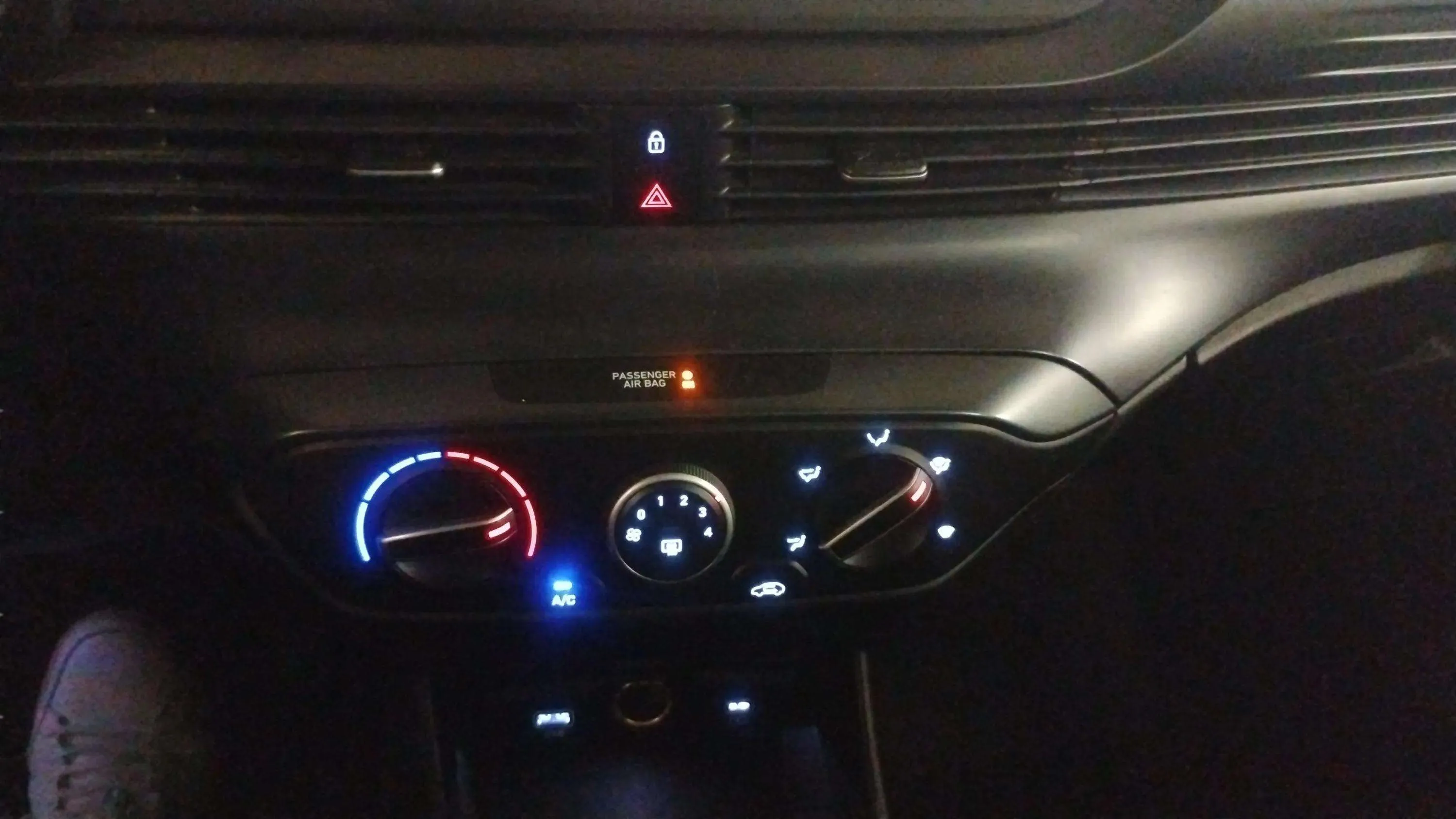 Hyundai i20 1.0 T-GDi Klass - foto 26