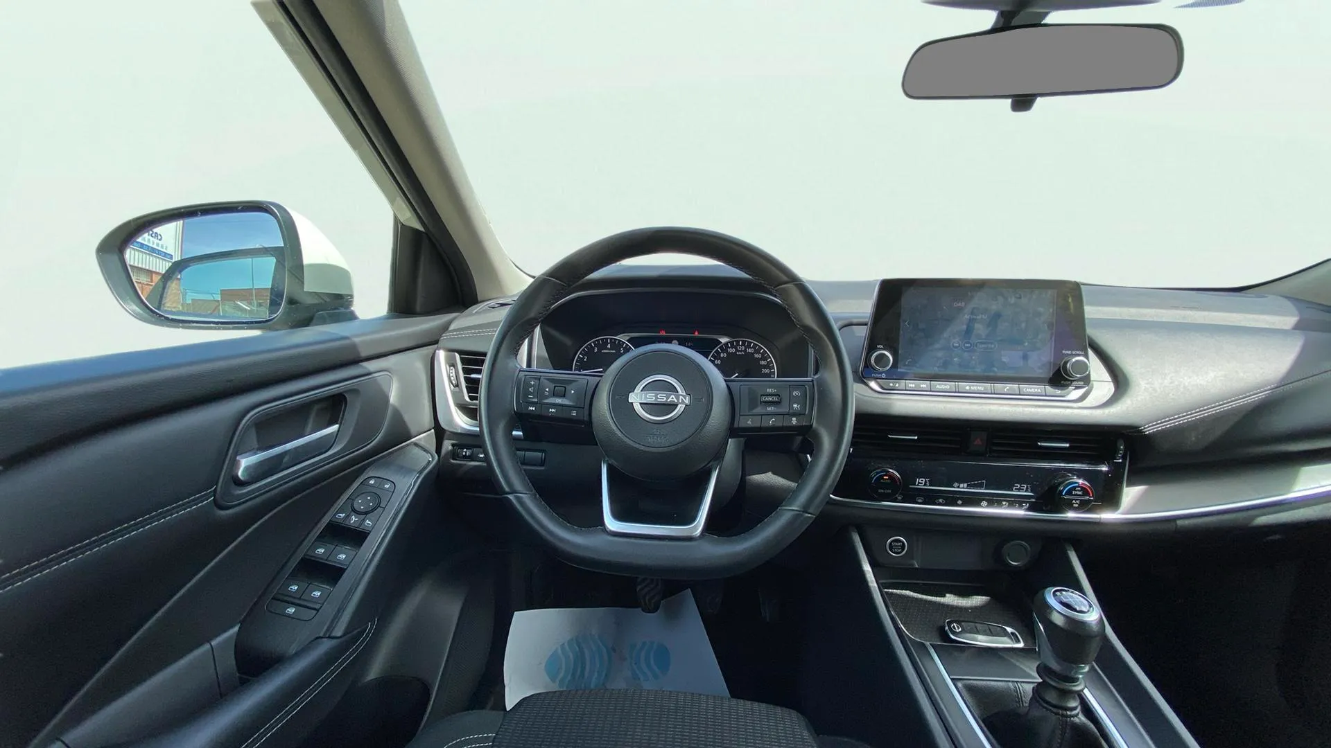 Nissan Qashqai DIG-T mHEV 4x2 Acenta - foto 12