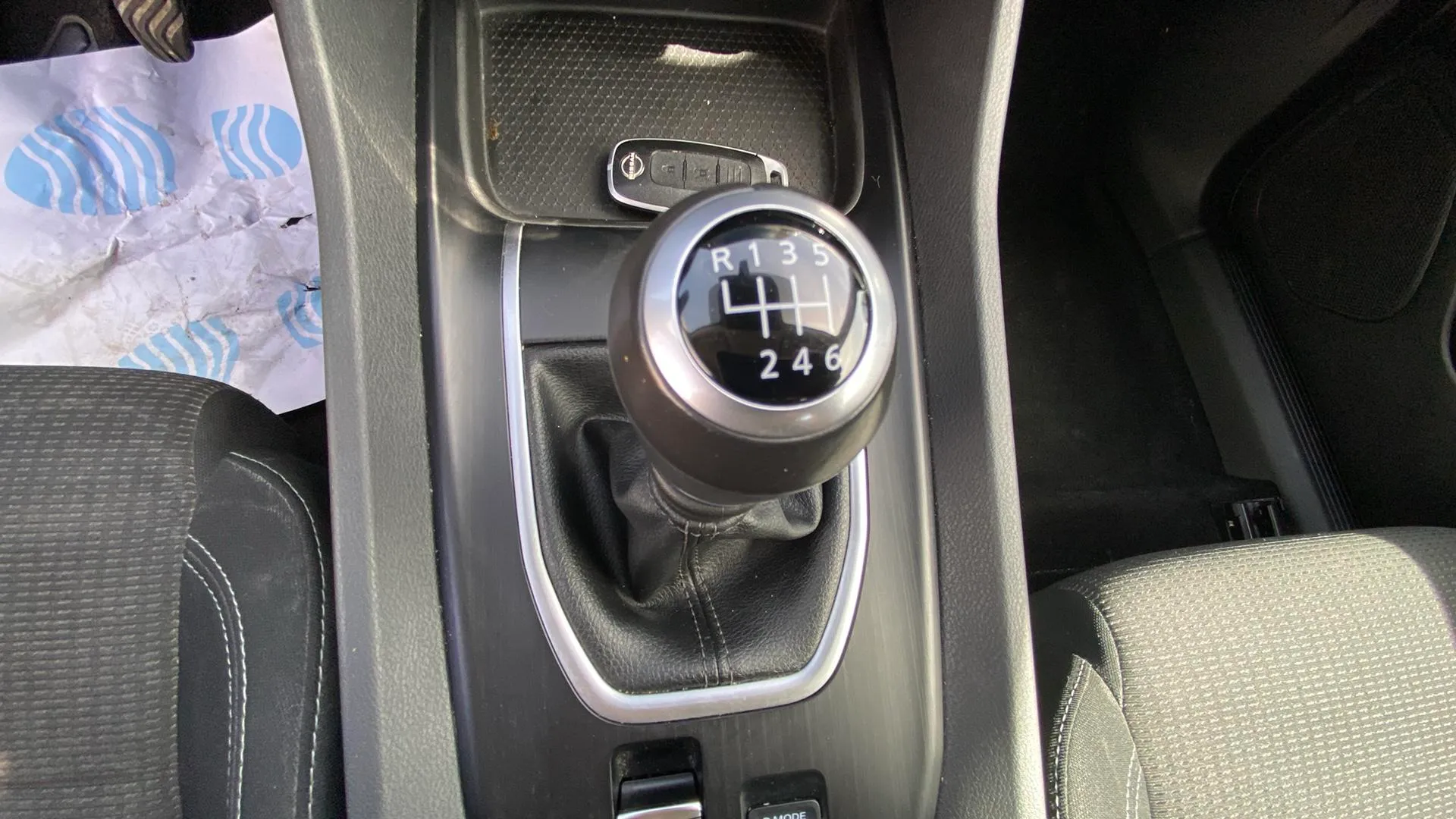 Nissan Qashqai DIG-T mHEV 4x2 Acenta - foto 26
