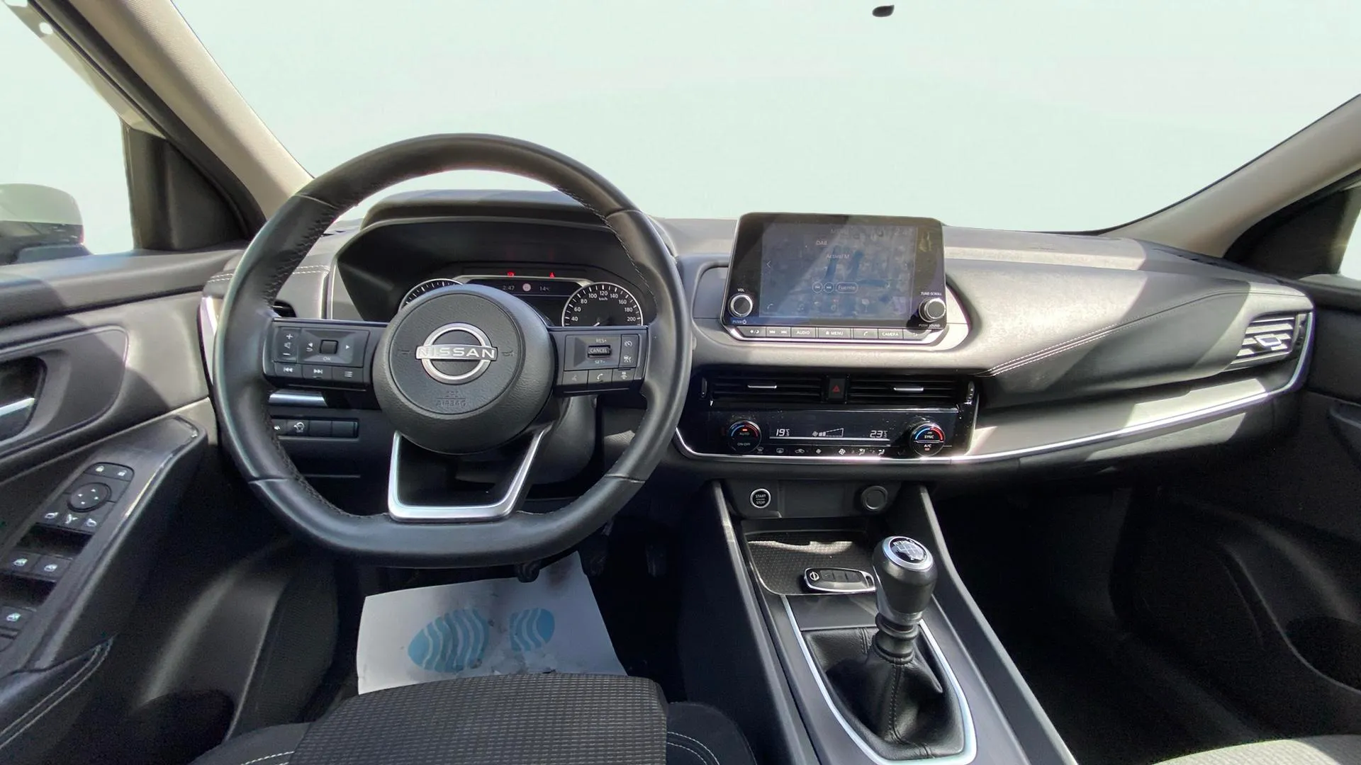 Nissan Qashqai DIG-T mHEV 4x2 Acenta - foto 10