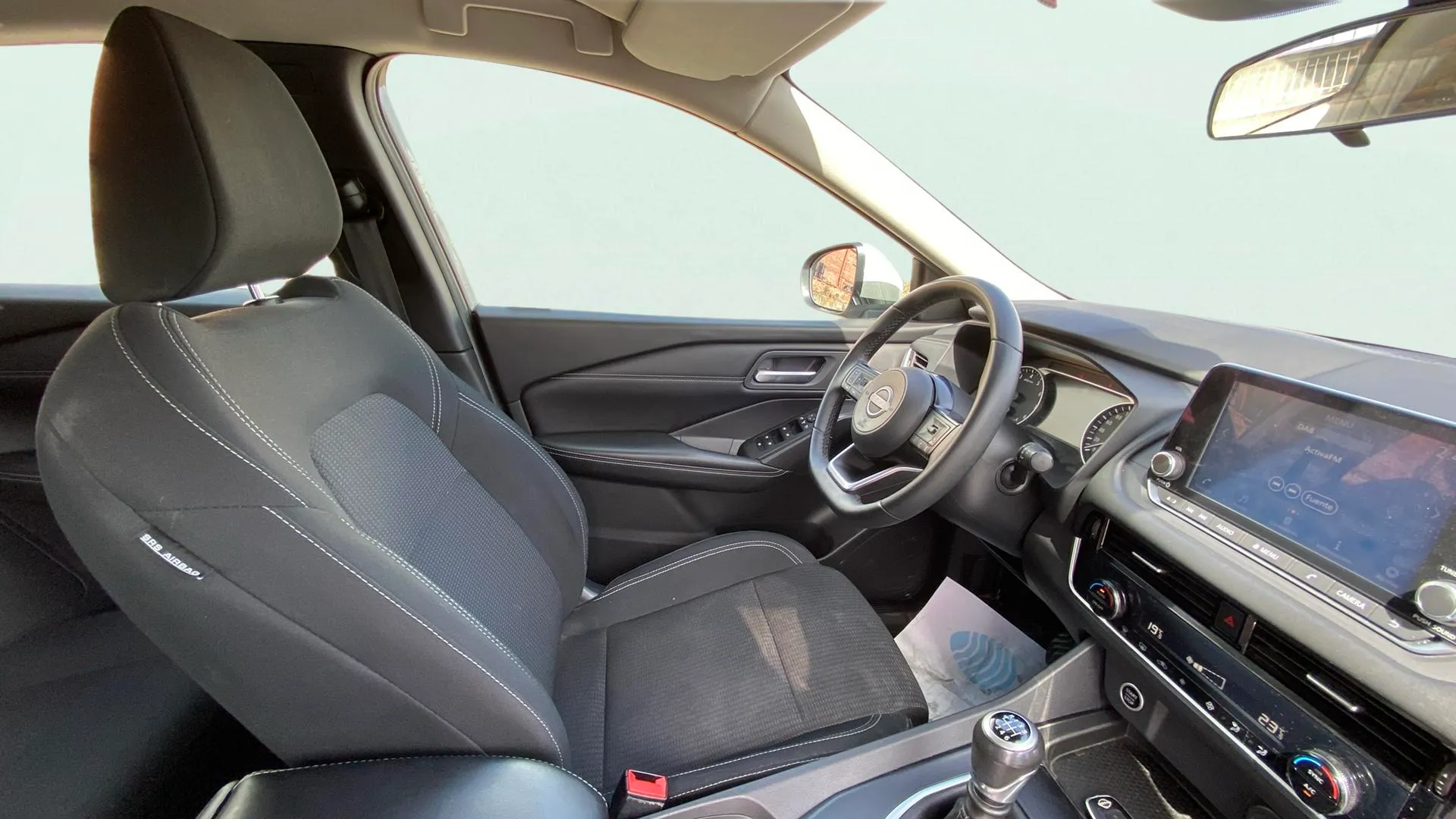 Nissan Qashqai DIG-T mHEV 4x2 Acenta - foto 15