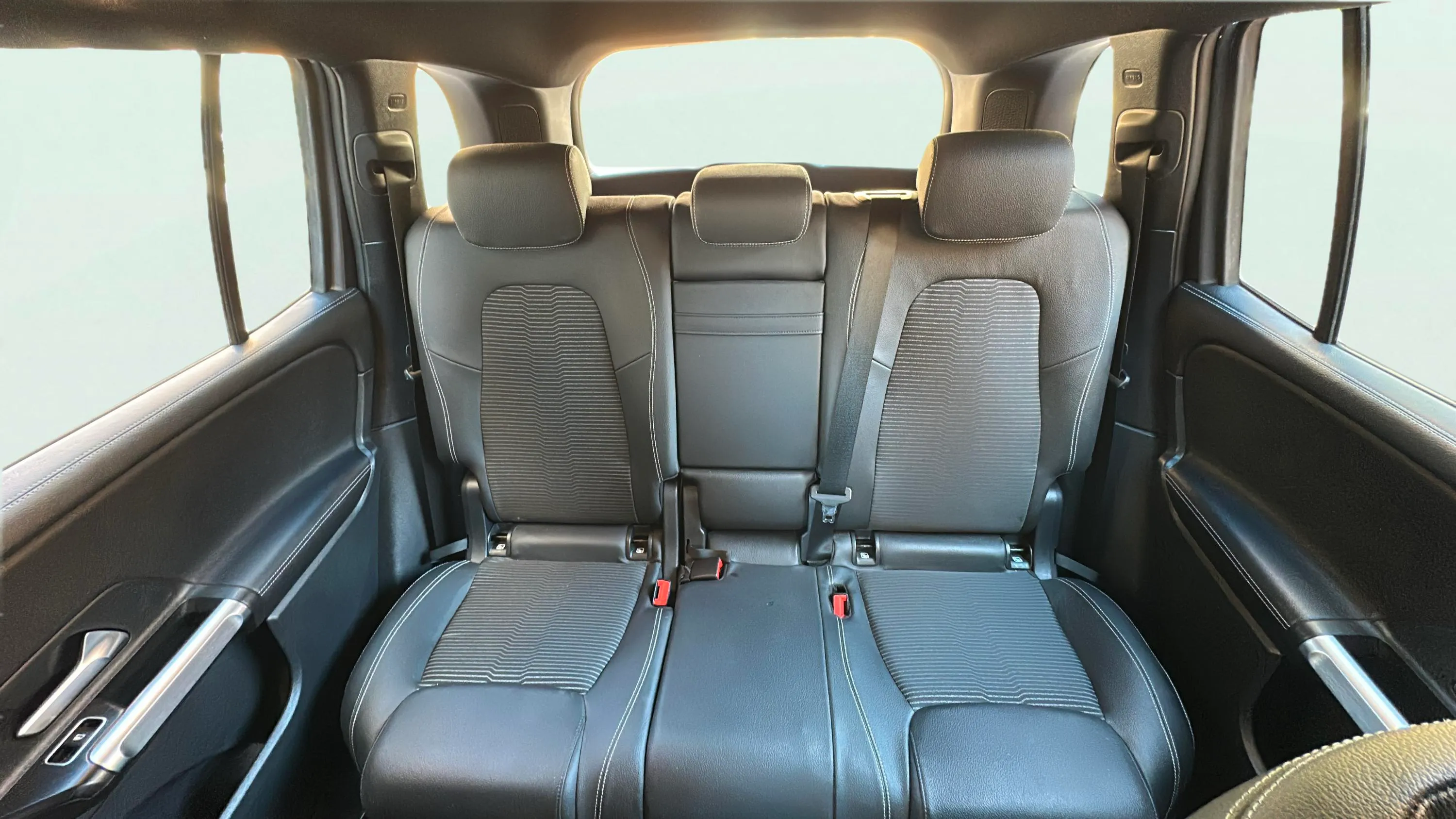 Mercedes-Benz GLB 2.0 GLB 200 D DCT - foto 17