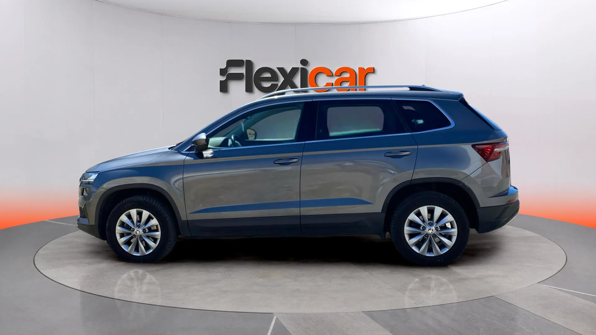 Škoda Karoq 2.0 TDI DSG 4x4 Ambition - foto 4
