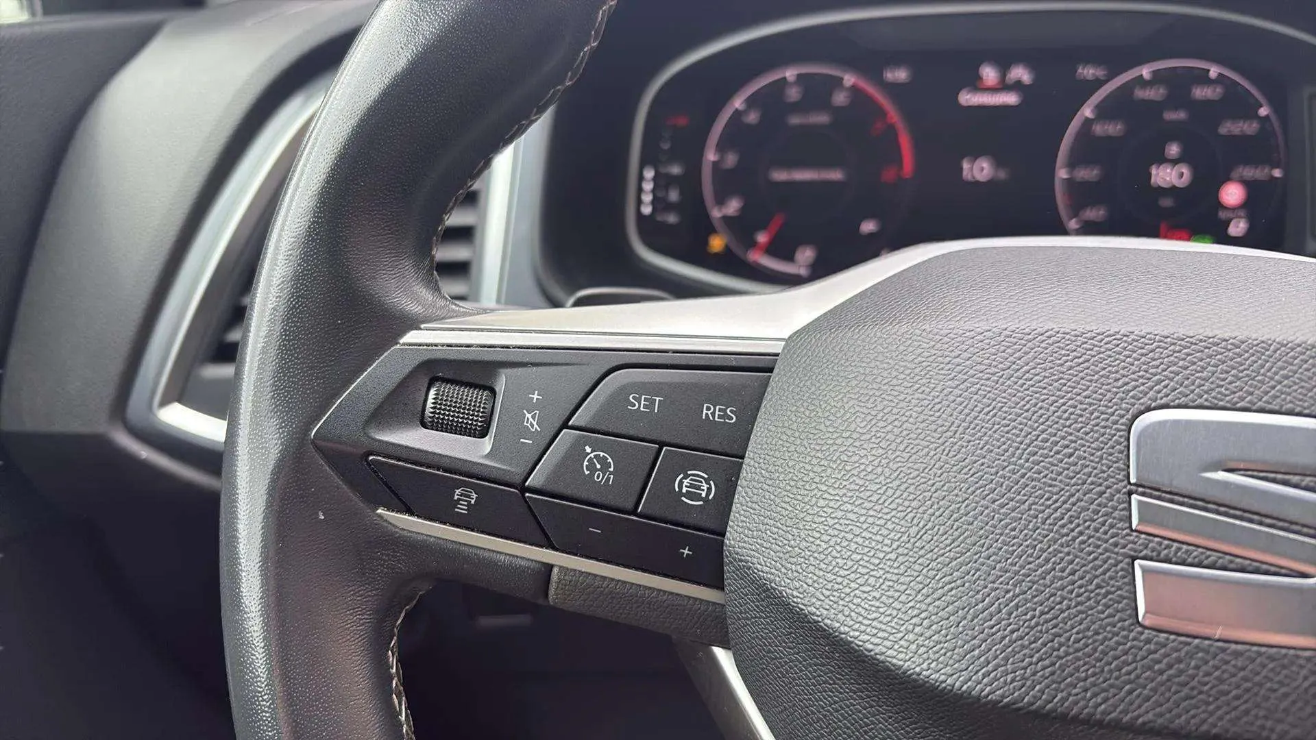SEAT Ateca 1.5 TSI DSG Style XL - foto 17
