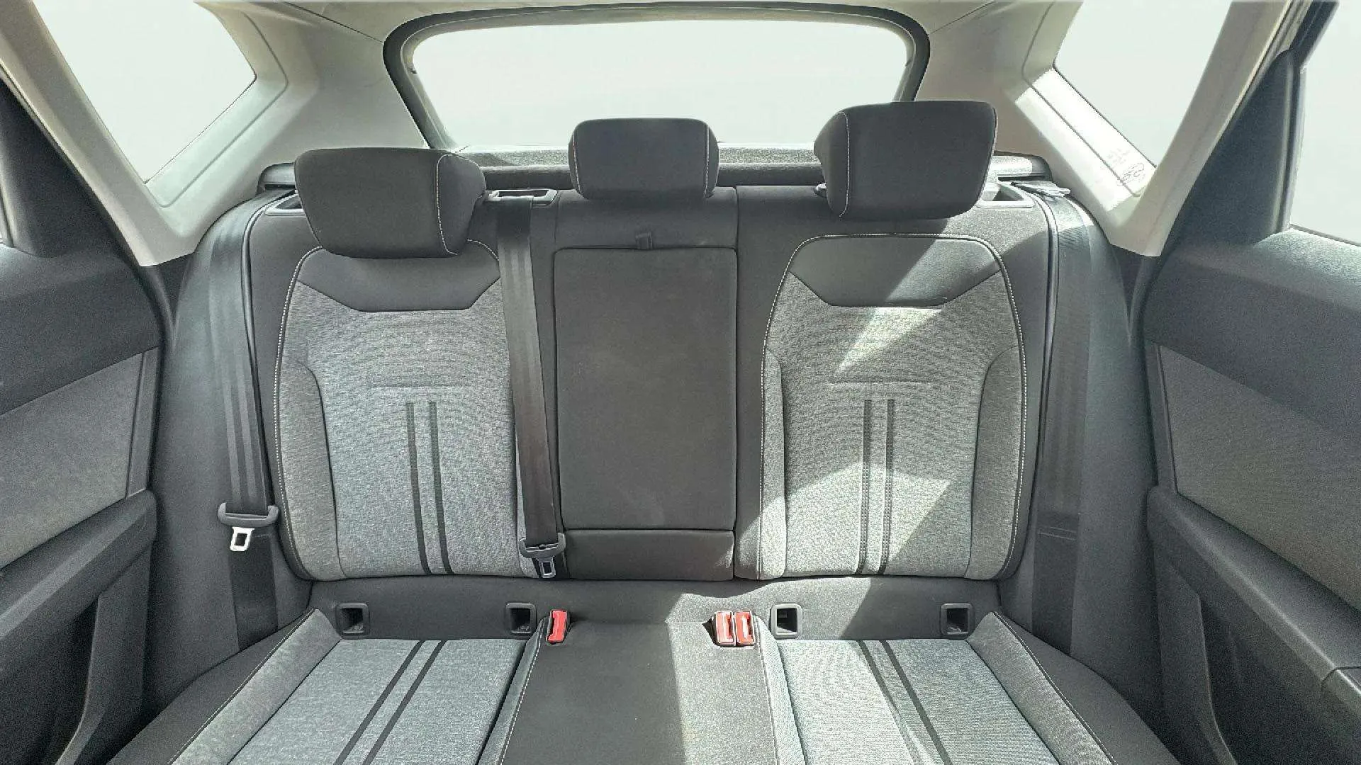 SEAT Ateca 1.5 TSI DSG Style XL - foto 11