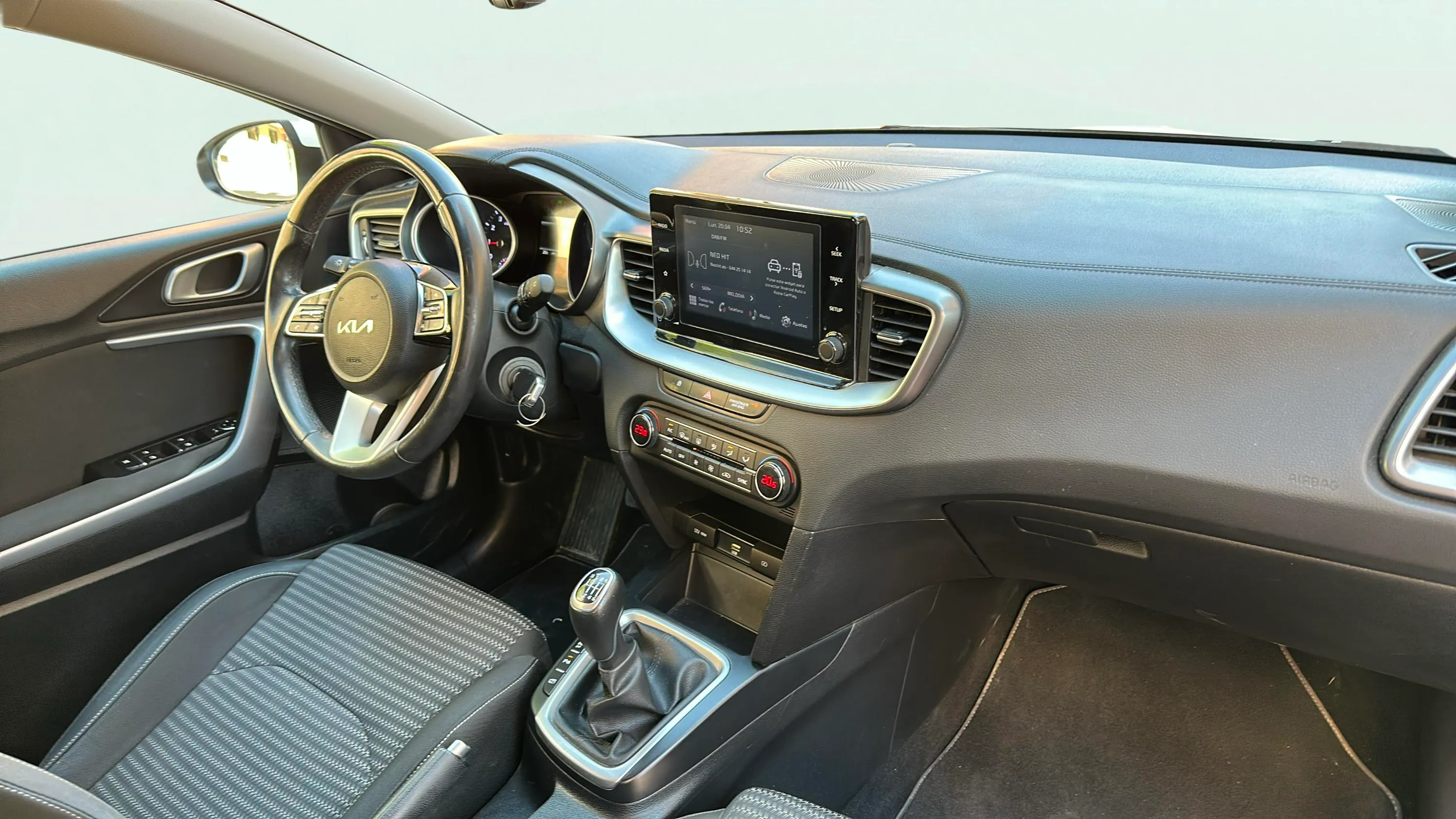 Kia Ceed 1.0 T-GDi Drive - foto 11