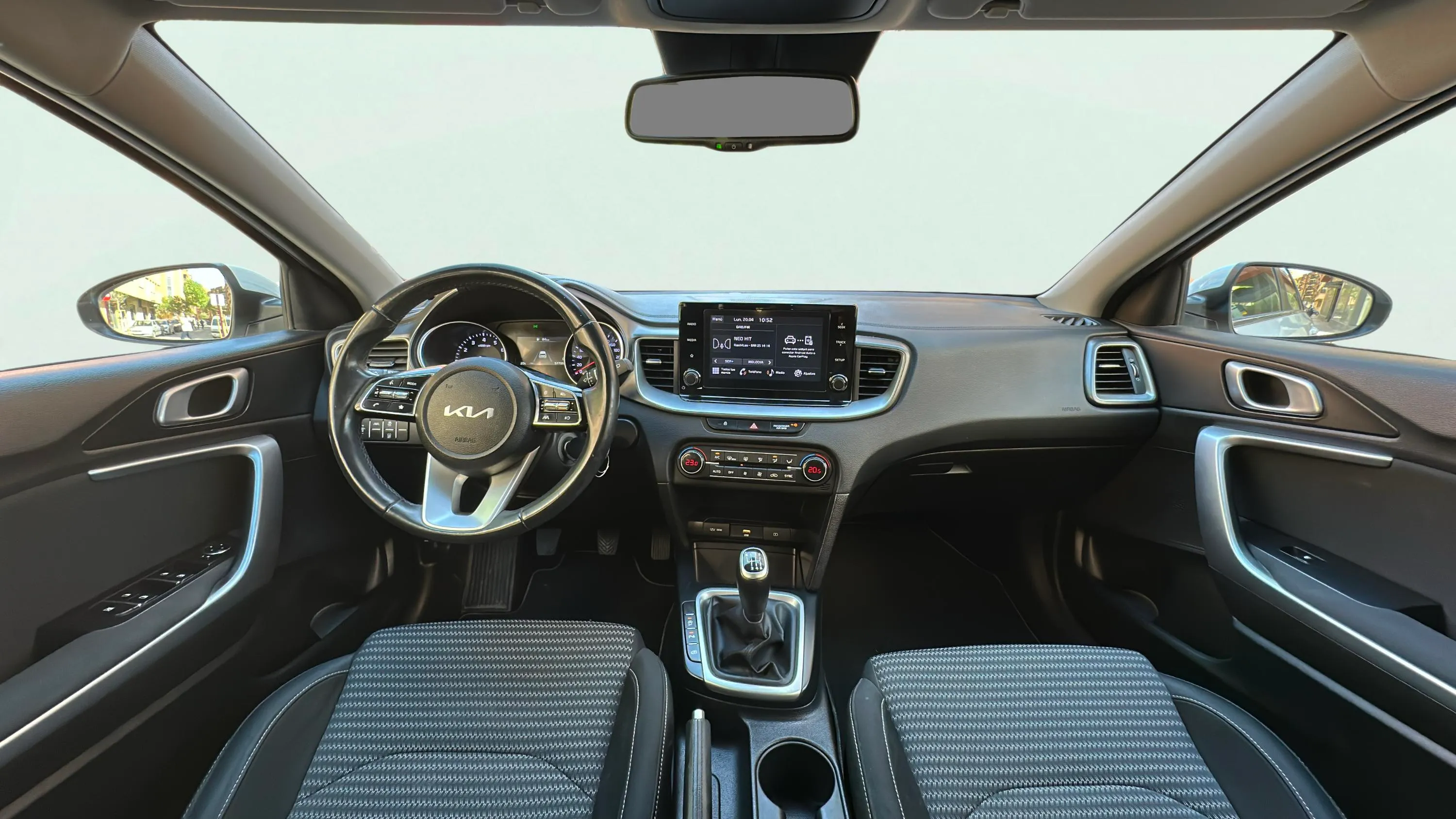 Kia Ceed 1.0 T-GDi Drive - foto 12