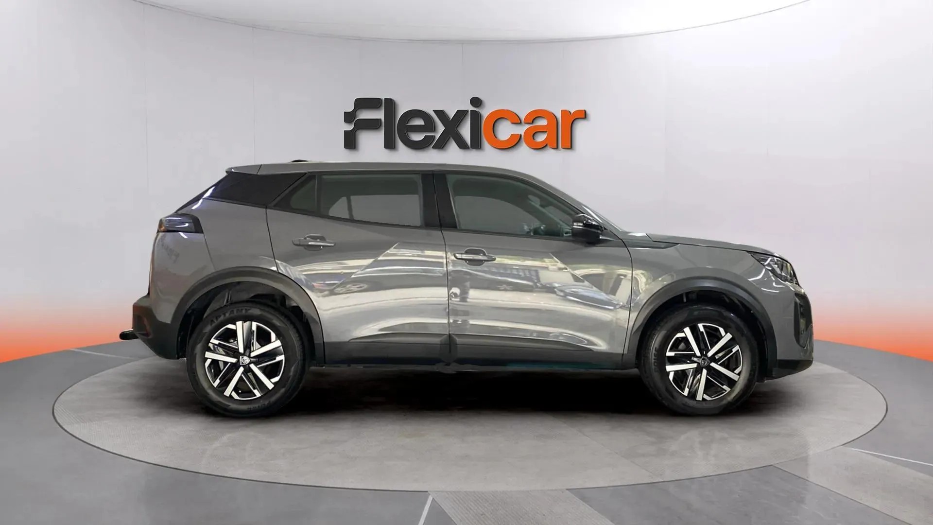Peugeot 2008 Active Pack PureTech 100 - foto 8
