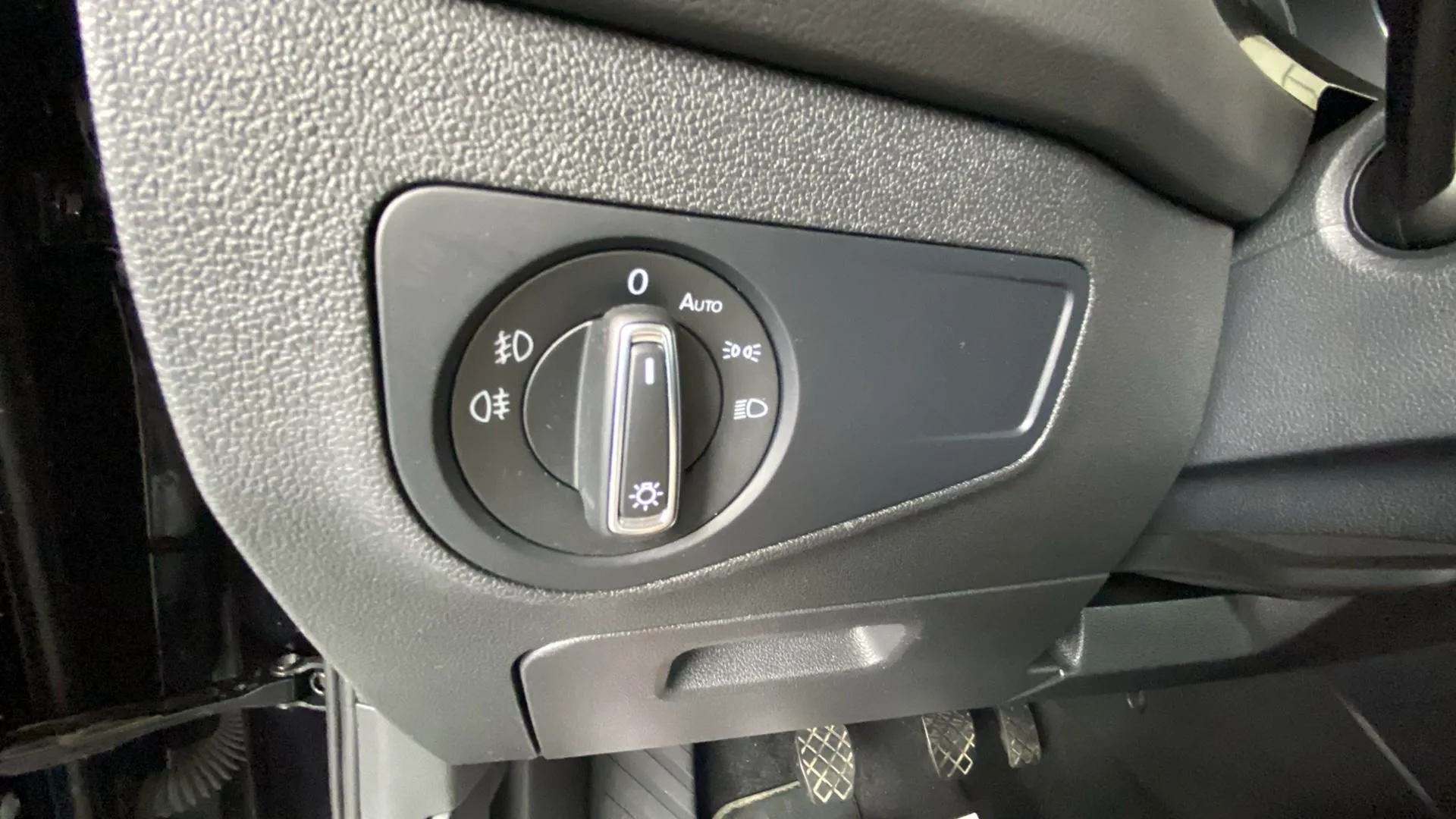 Volkswagen Tiguan Edition 2.0 TDI - foto 27