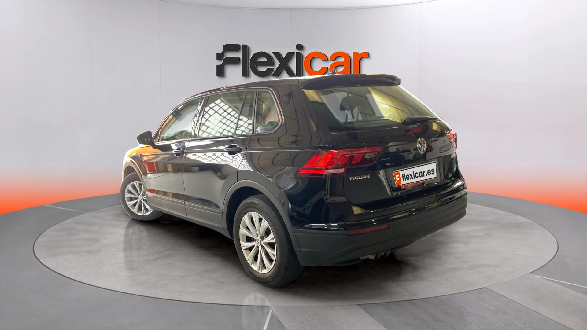 Volkswagen Tiguan Edition 2.0 TDI - foto 8