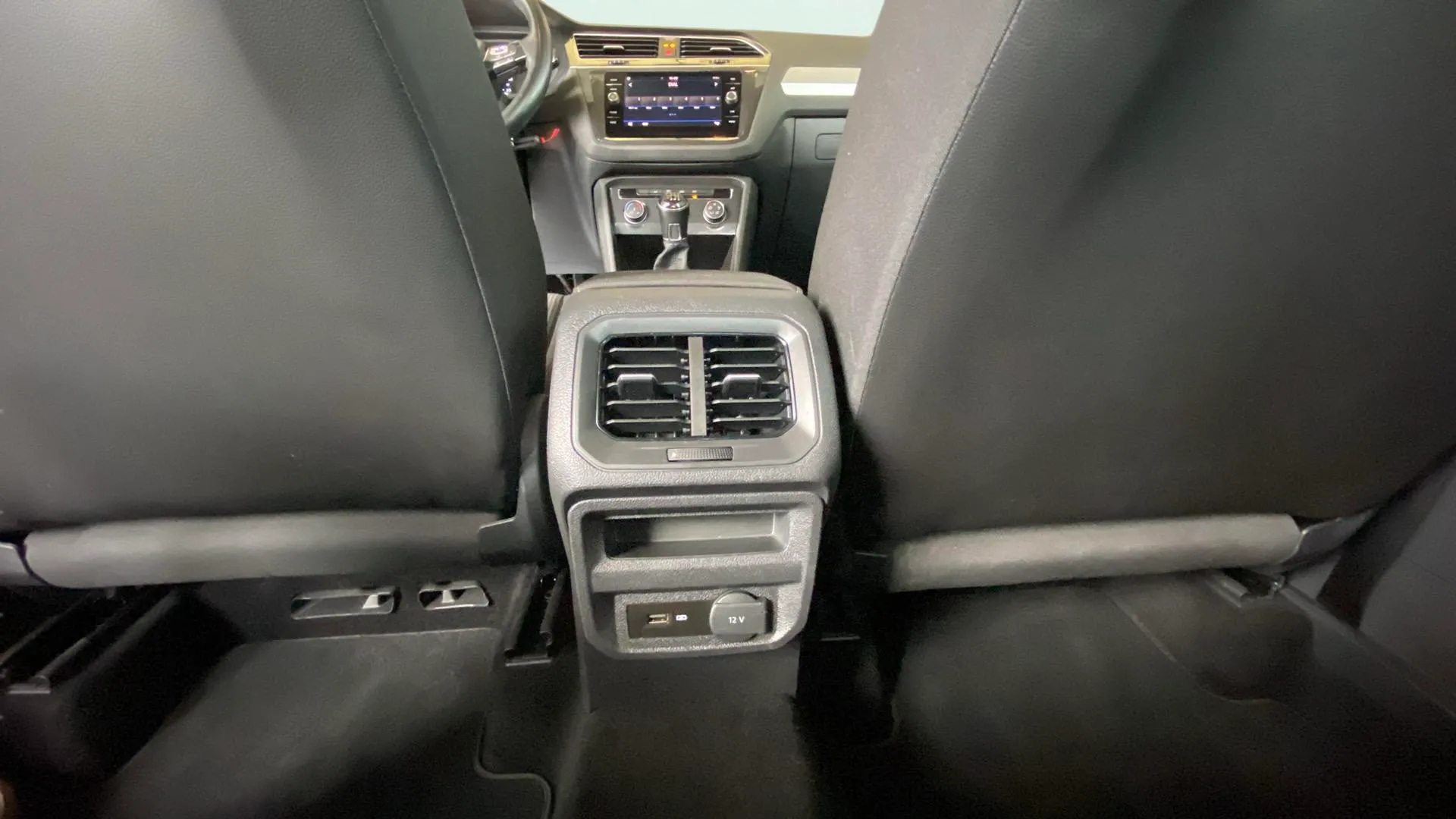 Volkswagen Tiguan Edition 2.0 TDI - foto 25