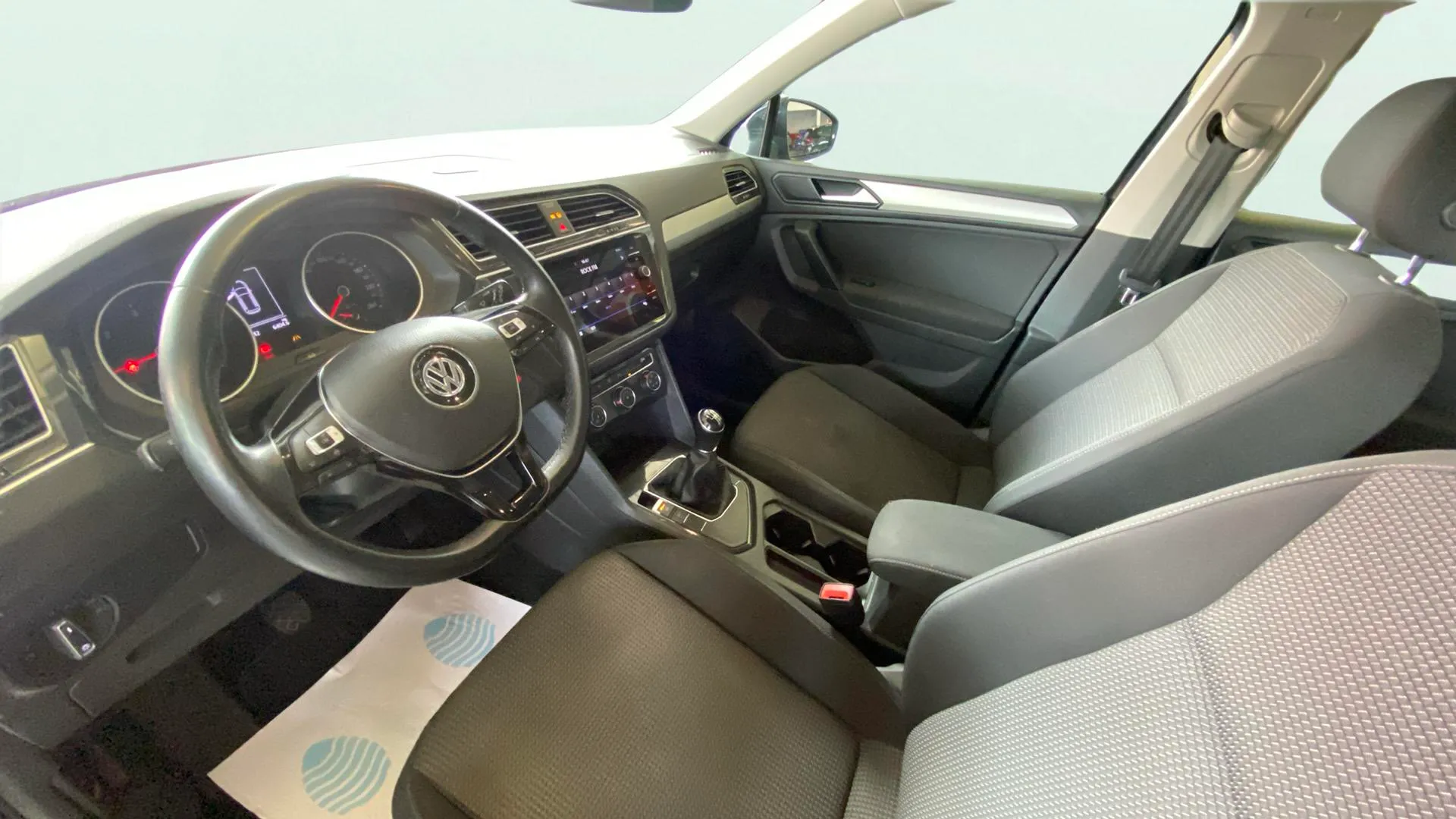 Volkswagen Tiguan Edition 2.0 TDI - foto 11