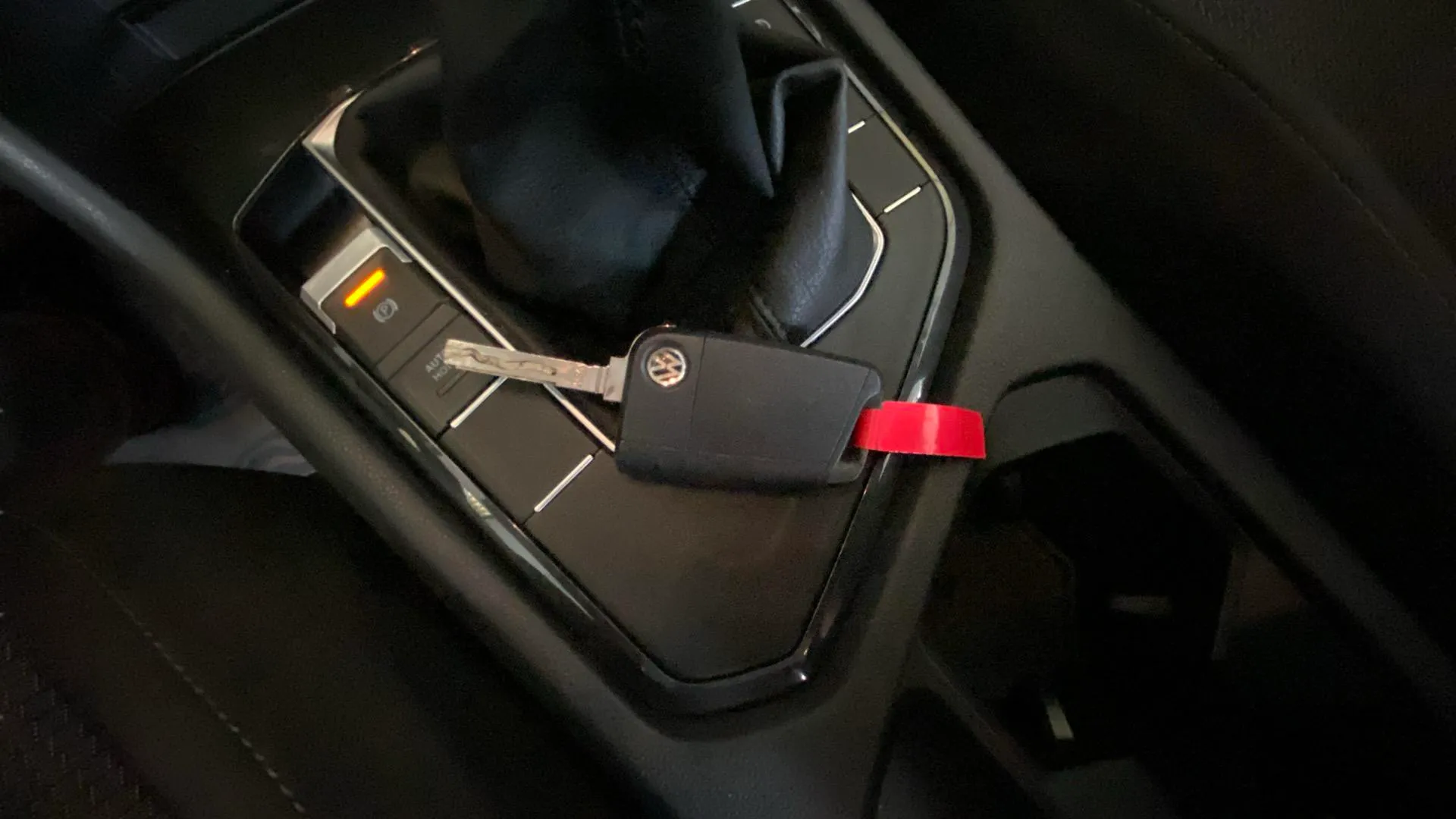 Volkswagen Tiguan Edition 2.0 TDI - foto 29
