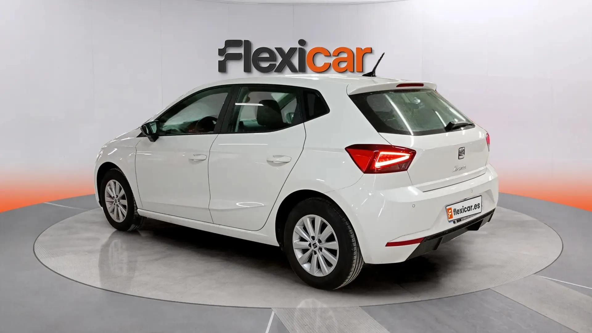 SEAT Ibiza 1.0 MPI Reference Salta - foto 4