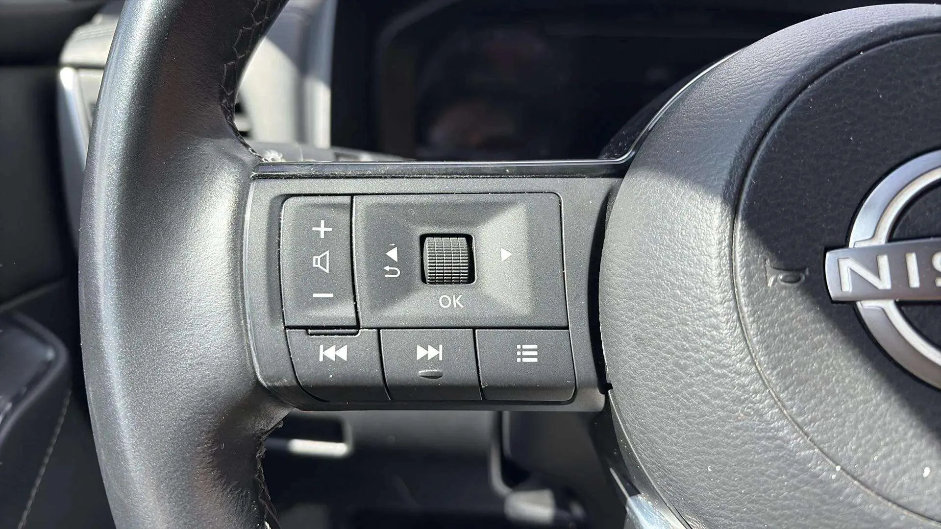 Nissan Qashqai DIG-T N-Connecta - foto 15