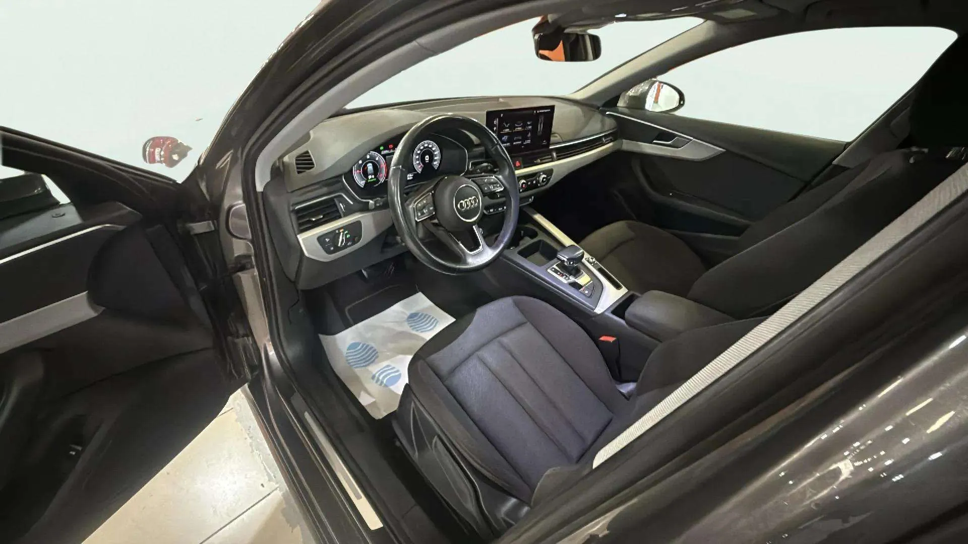 Audi A4 Avant Advanced 35 TDI S tronic - foto 11