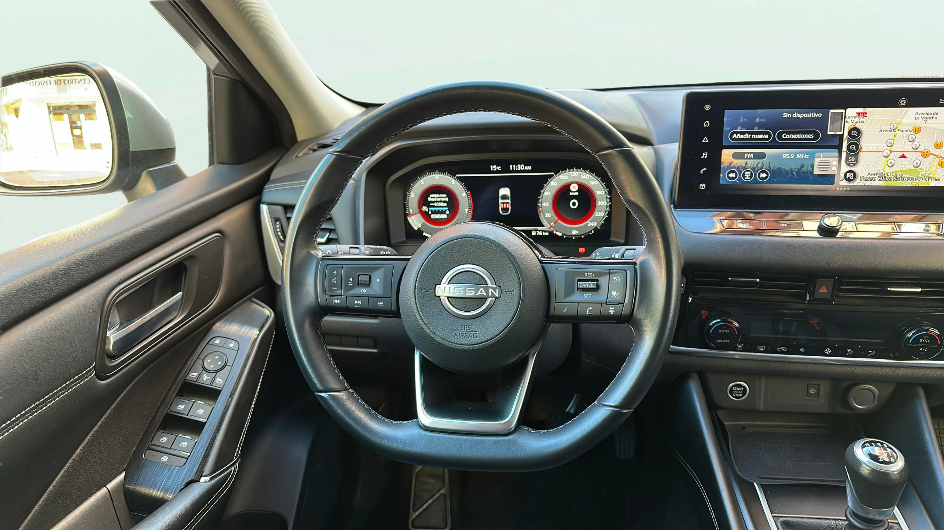 Nissan Qashqai DIG-T N-Connecta - foto 13