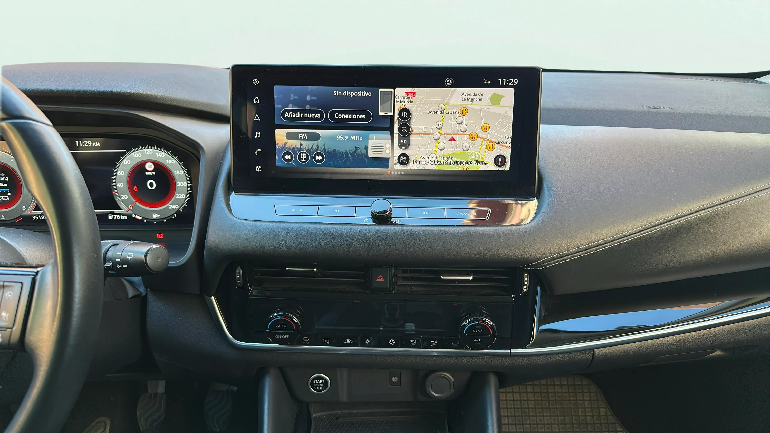 Nissan Qashqai DIG-T N-Connecta - foto 16