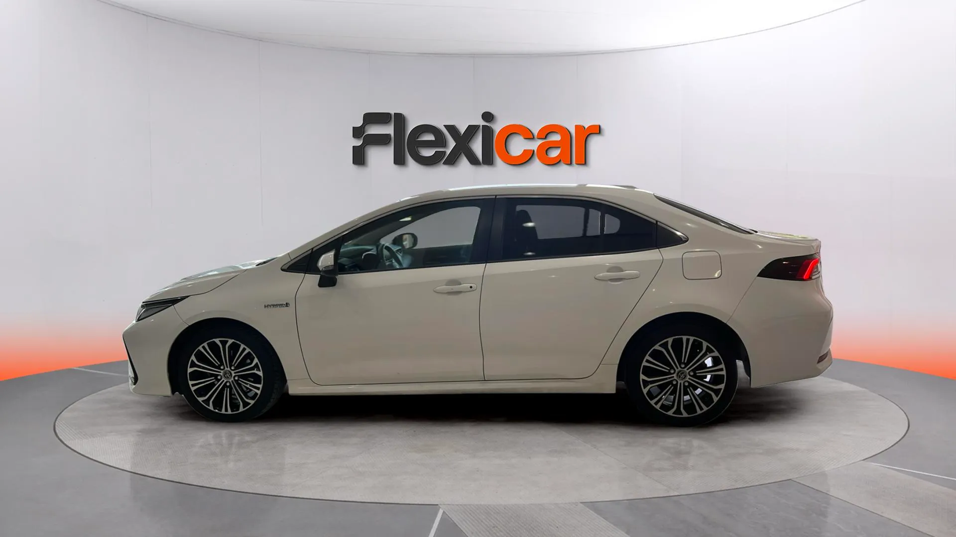 Toyota Corolla 1.8 125H Feel! E-CVT - foto 4