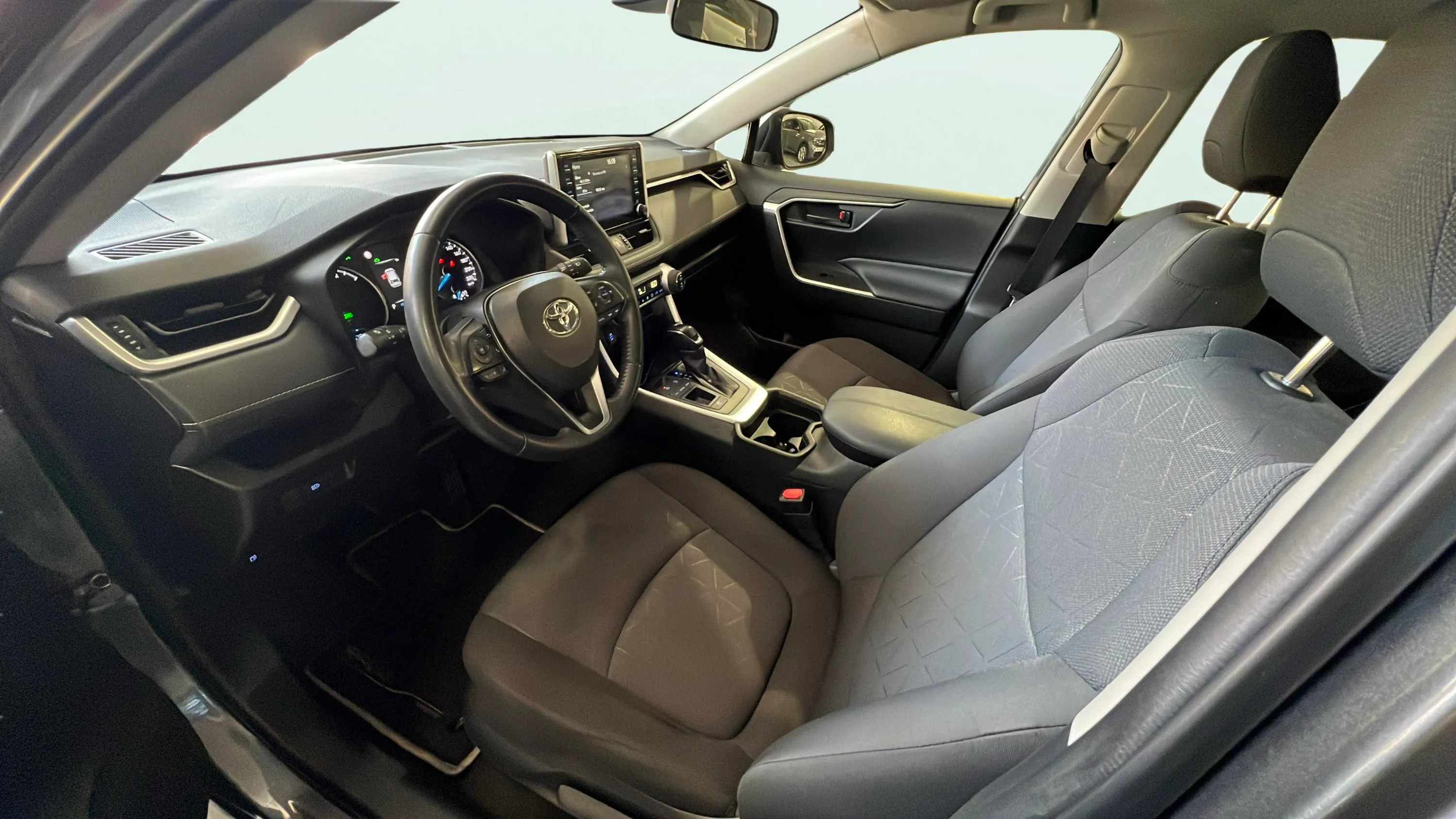 Toyota RAV4 2.5l 220H Business - foto 9