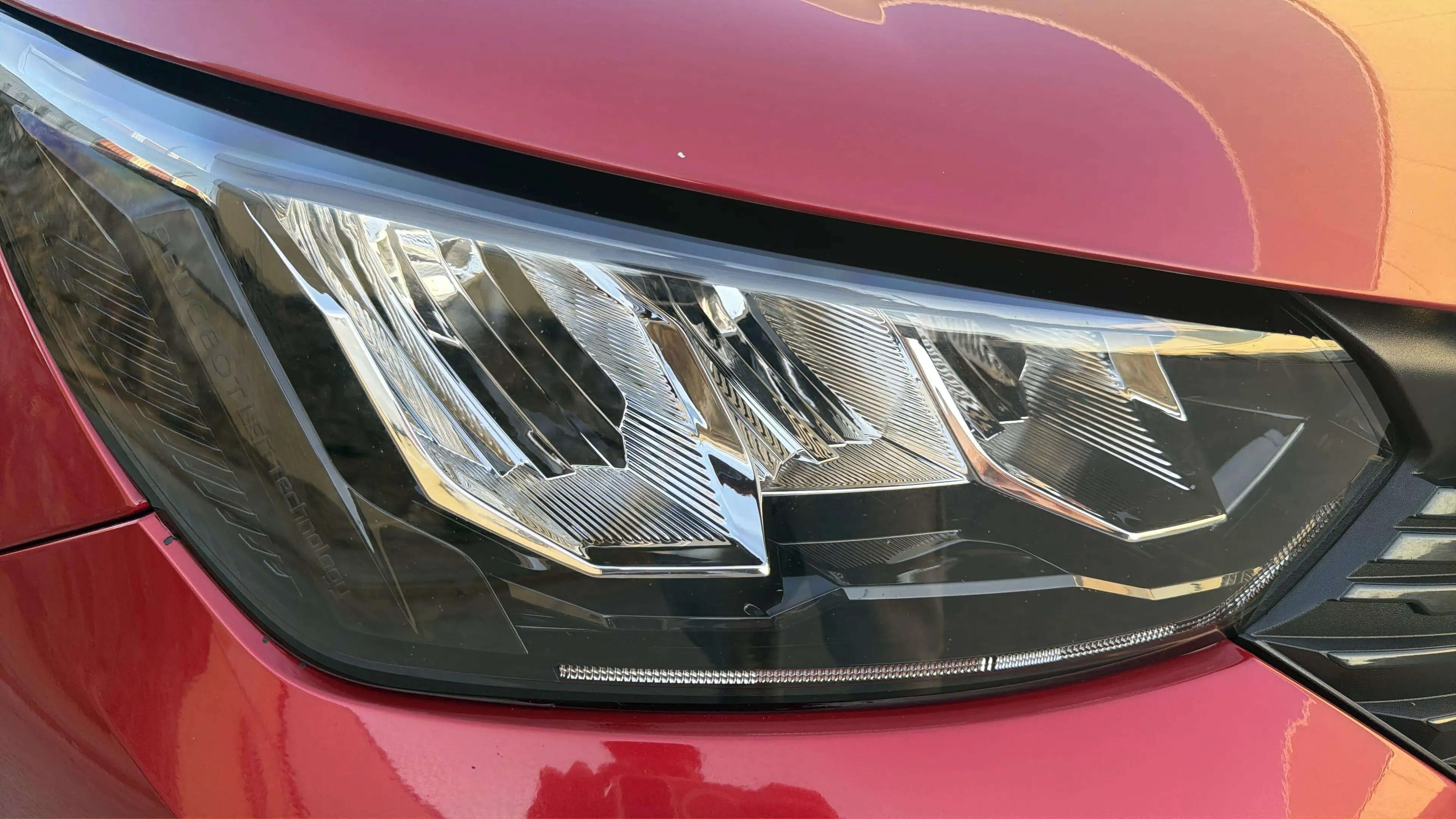 Peugeot 2008 Active Pack PureTech 100 - foto 27
