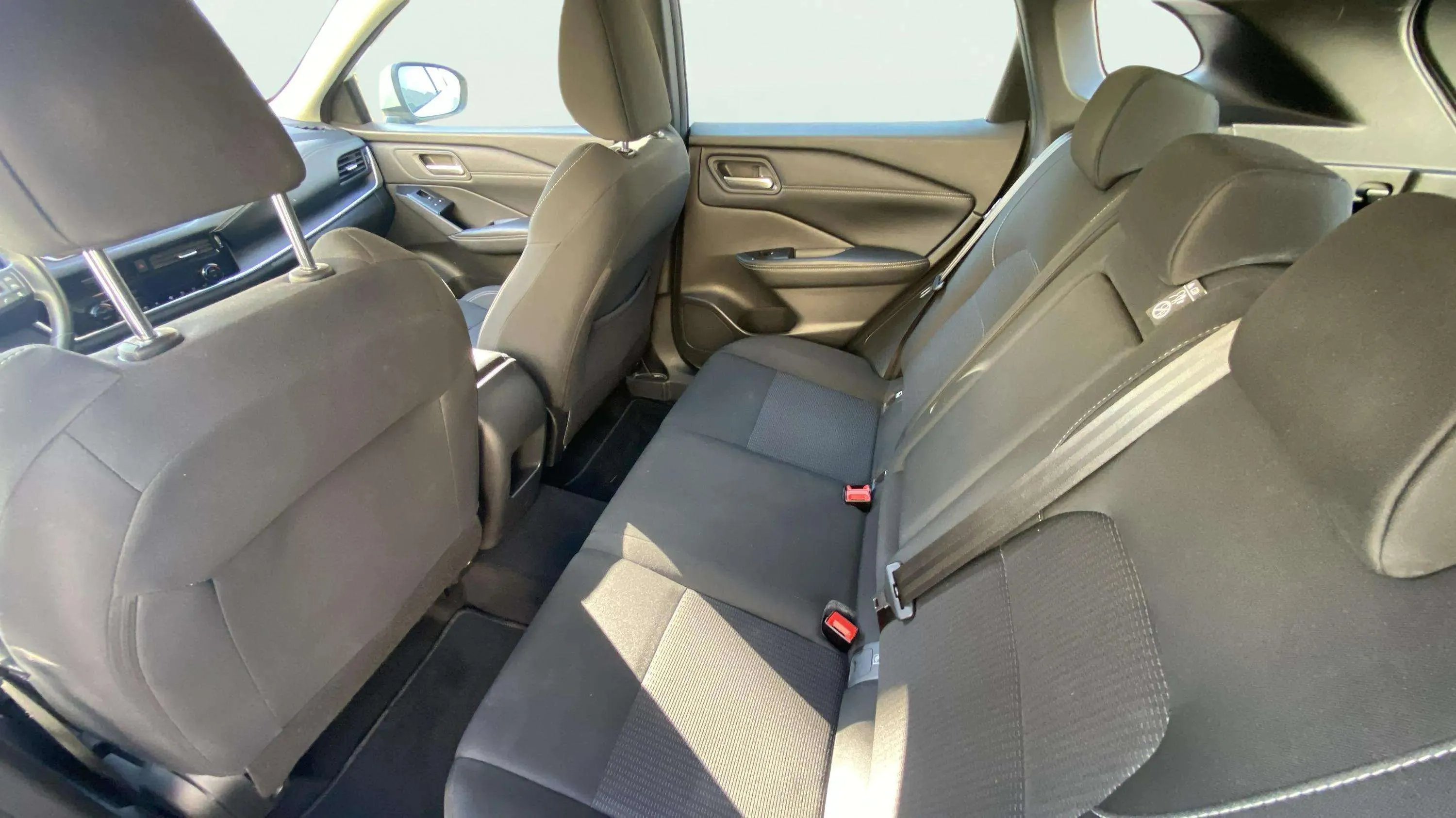Nissan Qashqai DIG-T mHEV 4x2 Acenta - foto 14