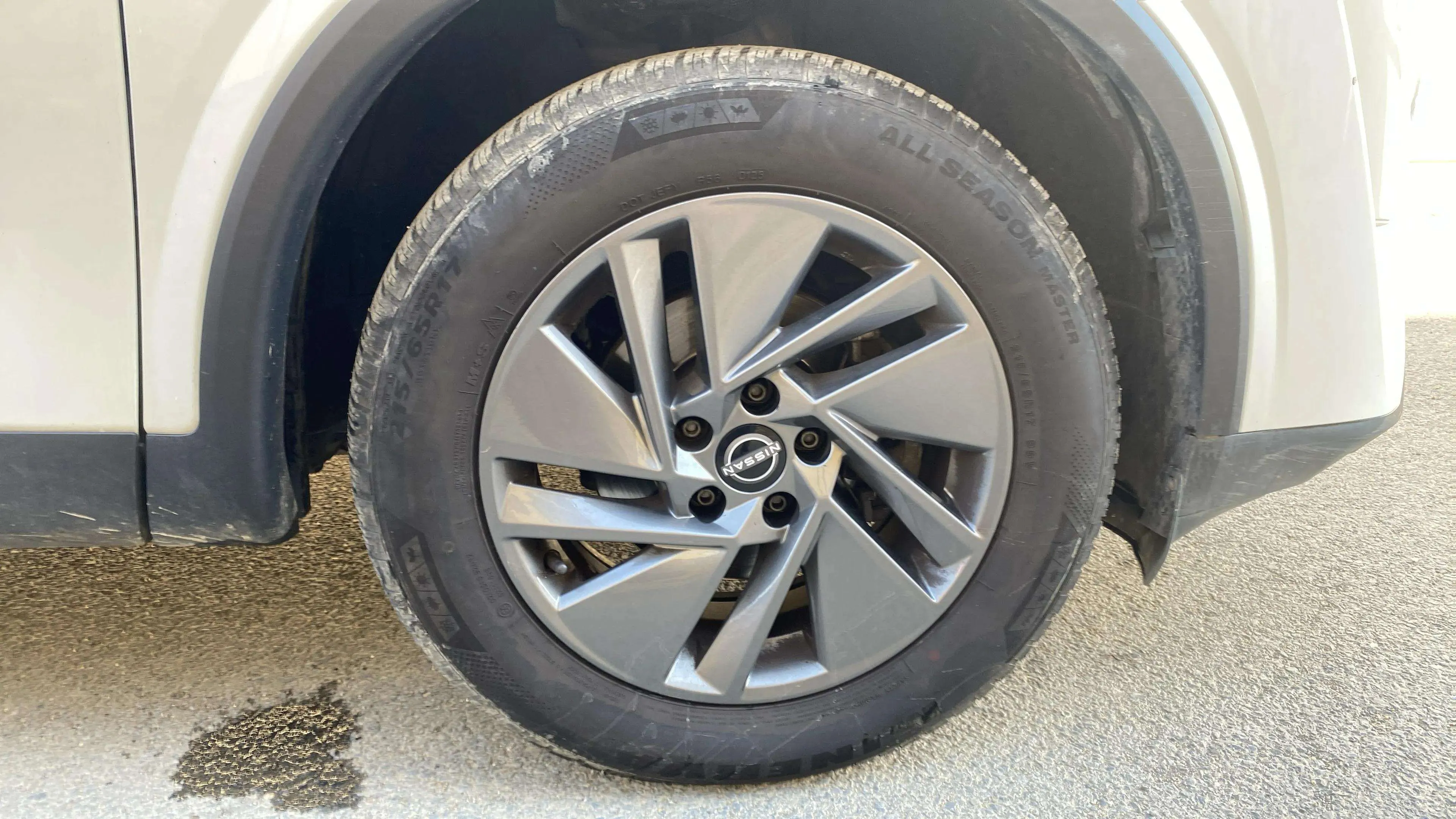 Nissan Qashqai DIG-T mHEV 4x2 Acenta - foto 26