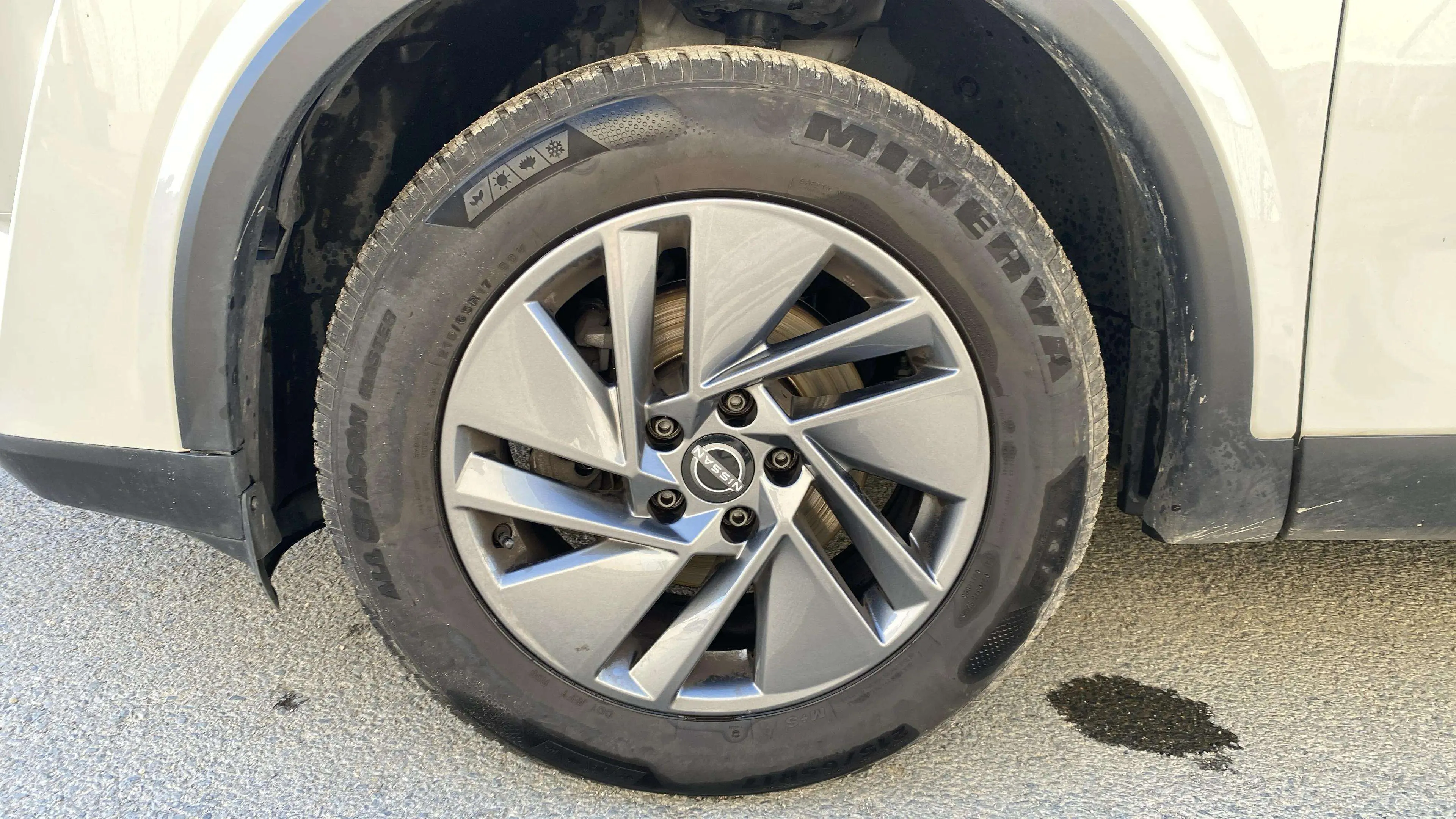 Nissan Qashqai DIG-T mHEV 4x2 Acenta - foto 29