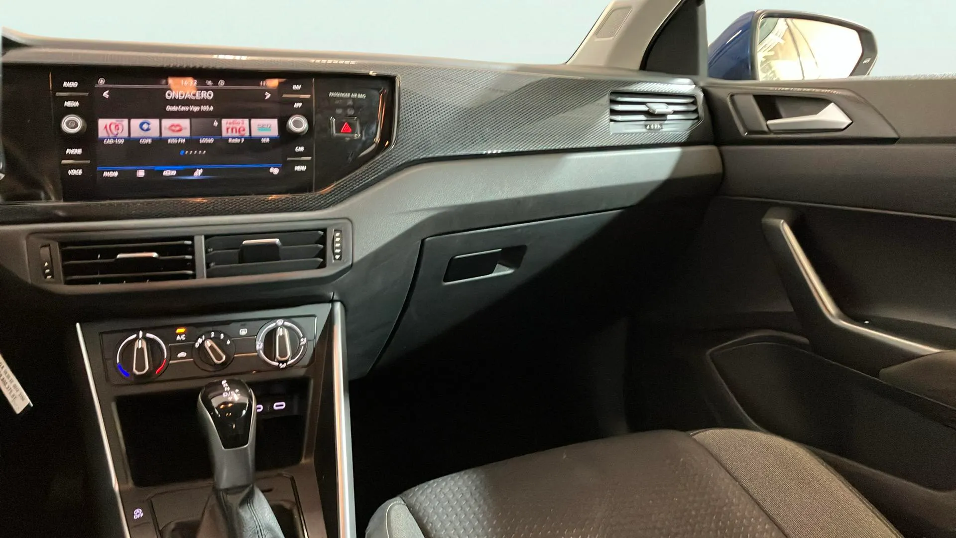 Volkswagen Polo Life 1.0 TSI DSG - foto 12