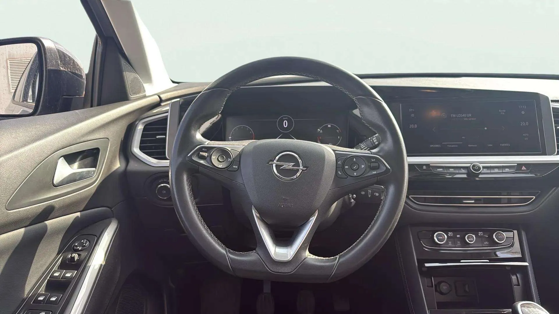 Opel Grandland 1.2 Turbo GS - foto 11